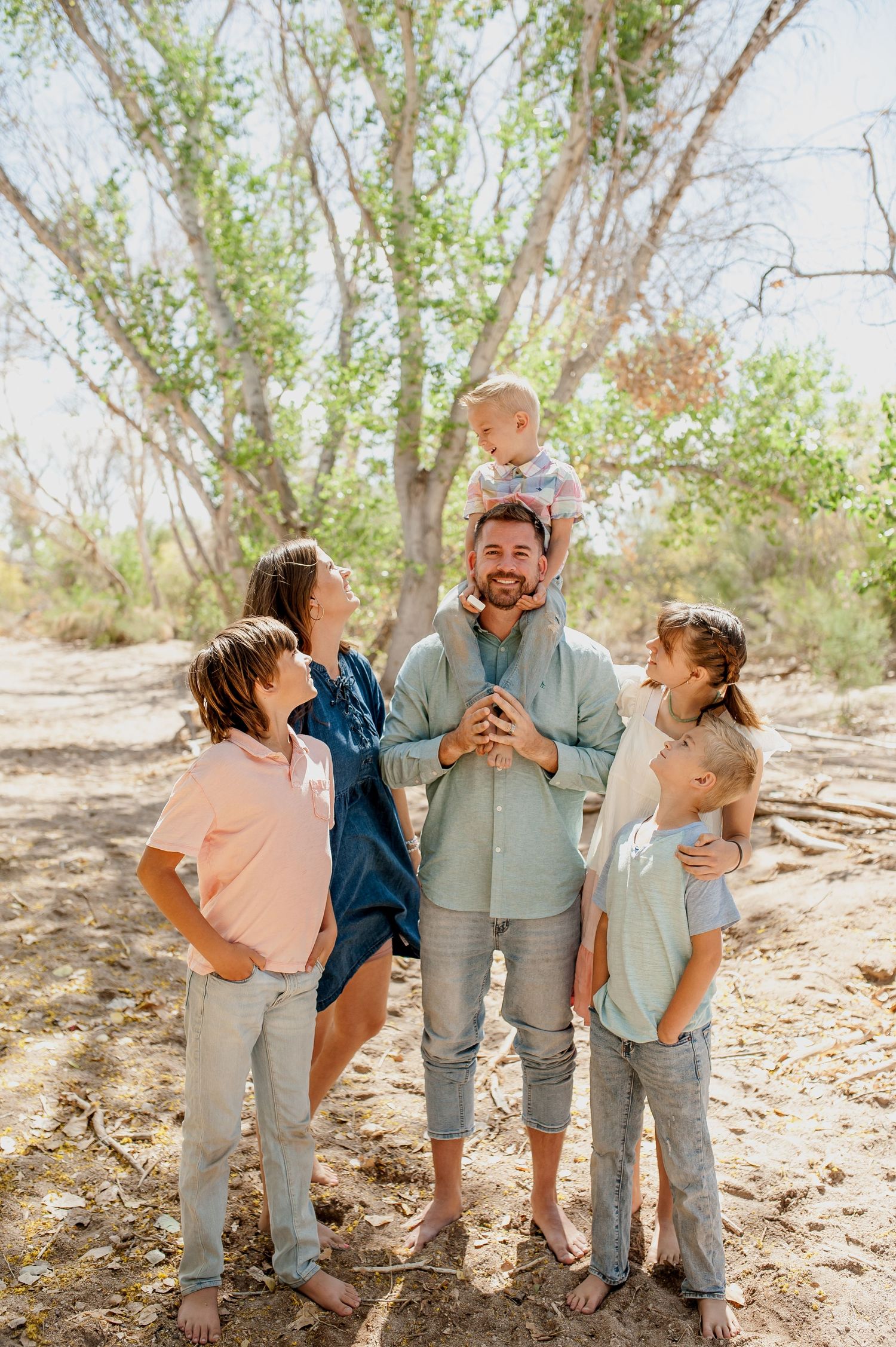 family photographer with children in chandler arizona