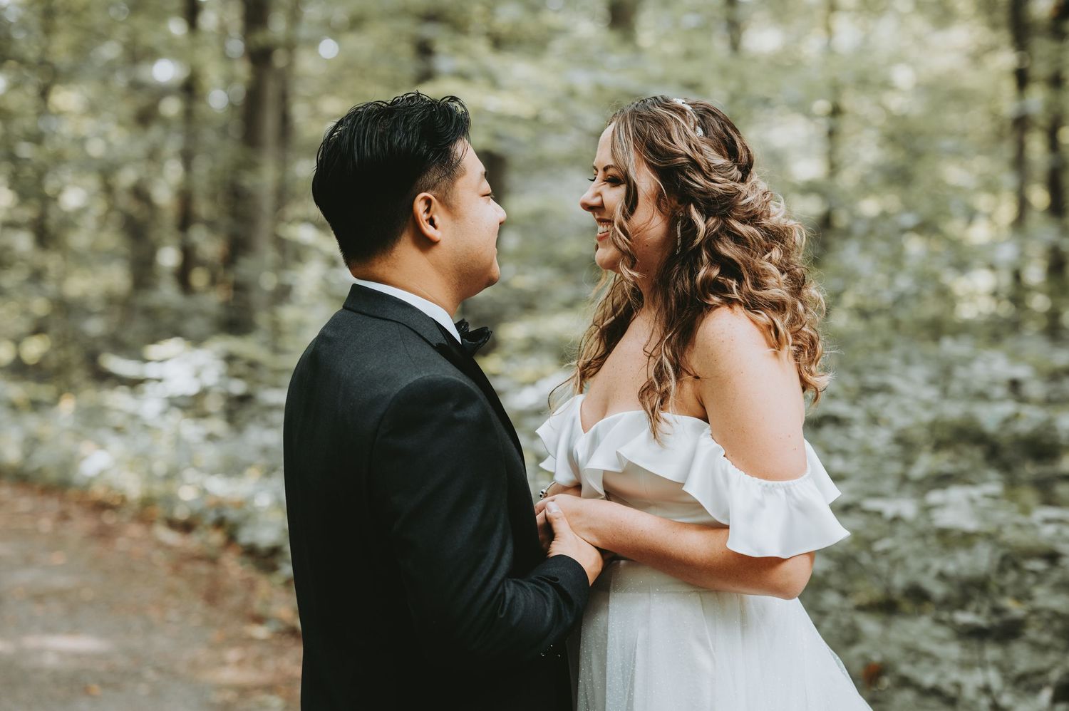 Beautiful Boho inspired Kortright Conservation Wedding.
