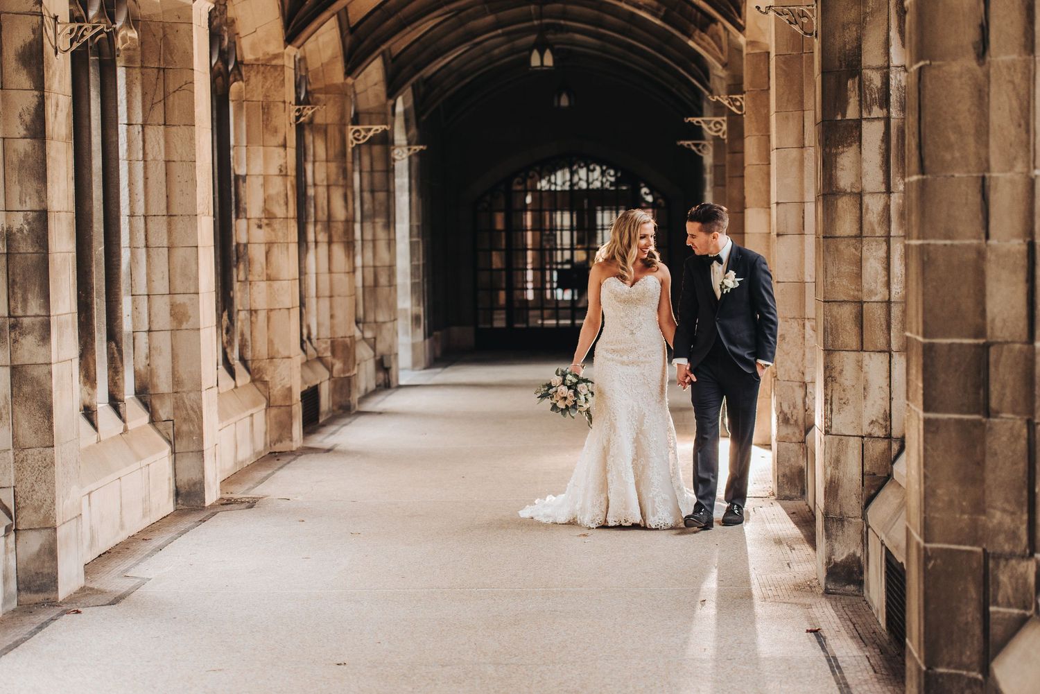 Beautiful Knox College wedding and couple photos.
