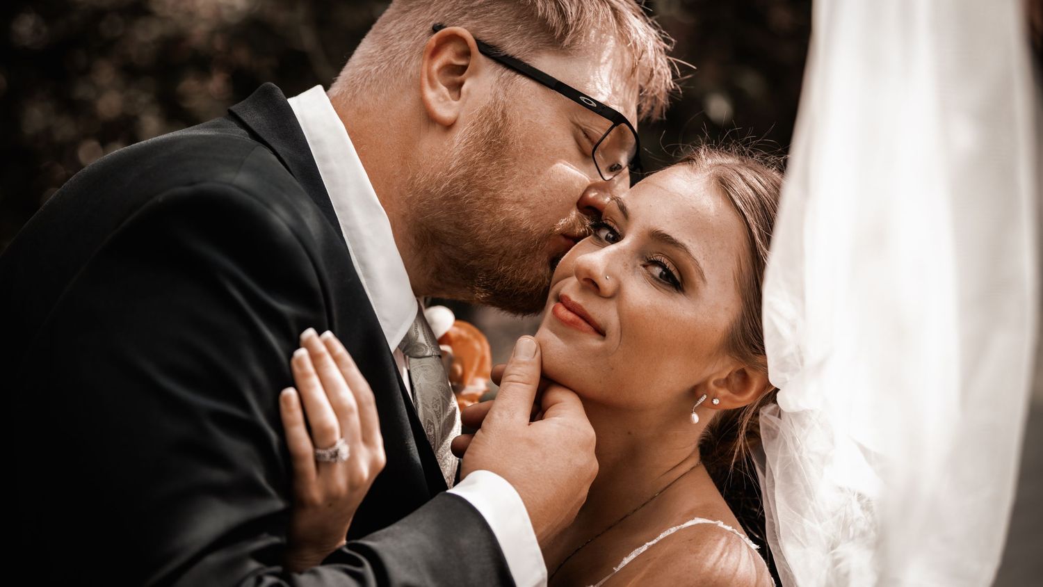 Wedding Photographer in Minot, ND.