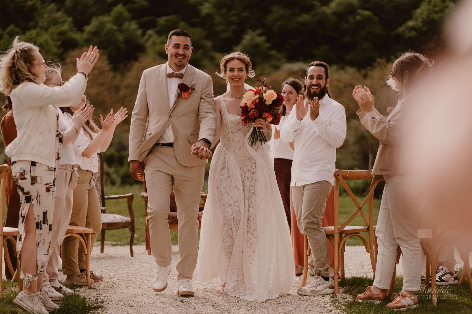 photographe mariage Drôme Isère Valence
reportage mariage
photo de mariage naturelle
séance photo couple mariage
photographe mariage luxe bo