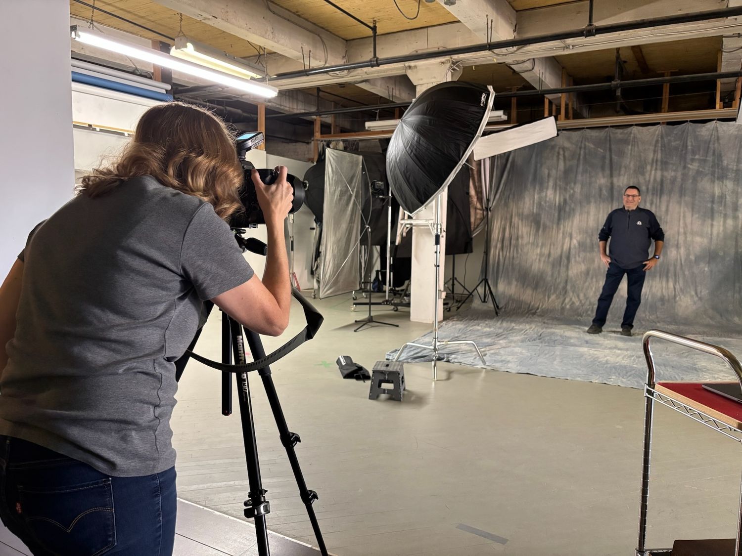 Behind the scenes image of Winnipeg Professional Portrait and Headshot Photographer