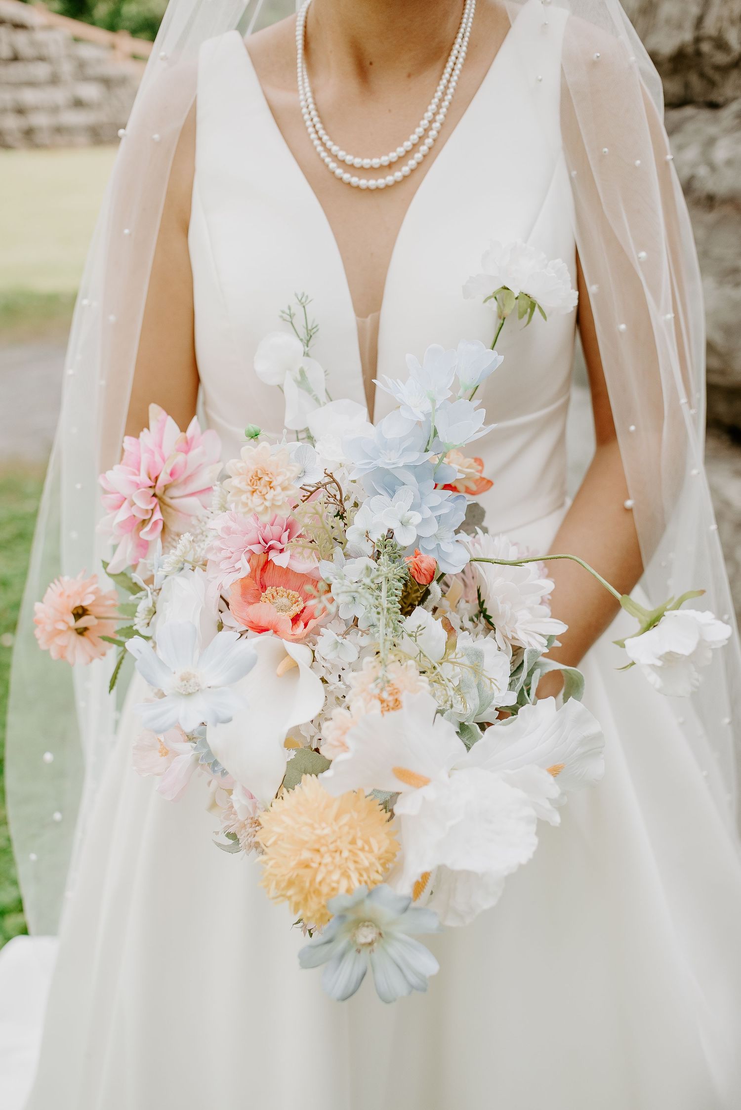 Bridal Portrait in Palmyra NY
Finger Lakes Bride
Pal-Mac Aqueduct County Park
Macedon NY