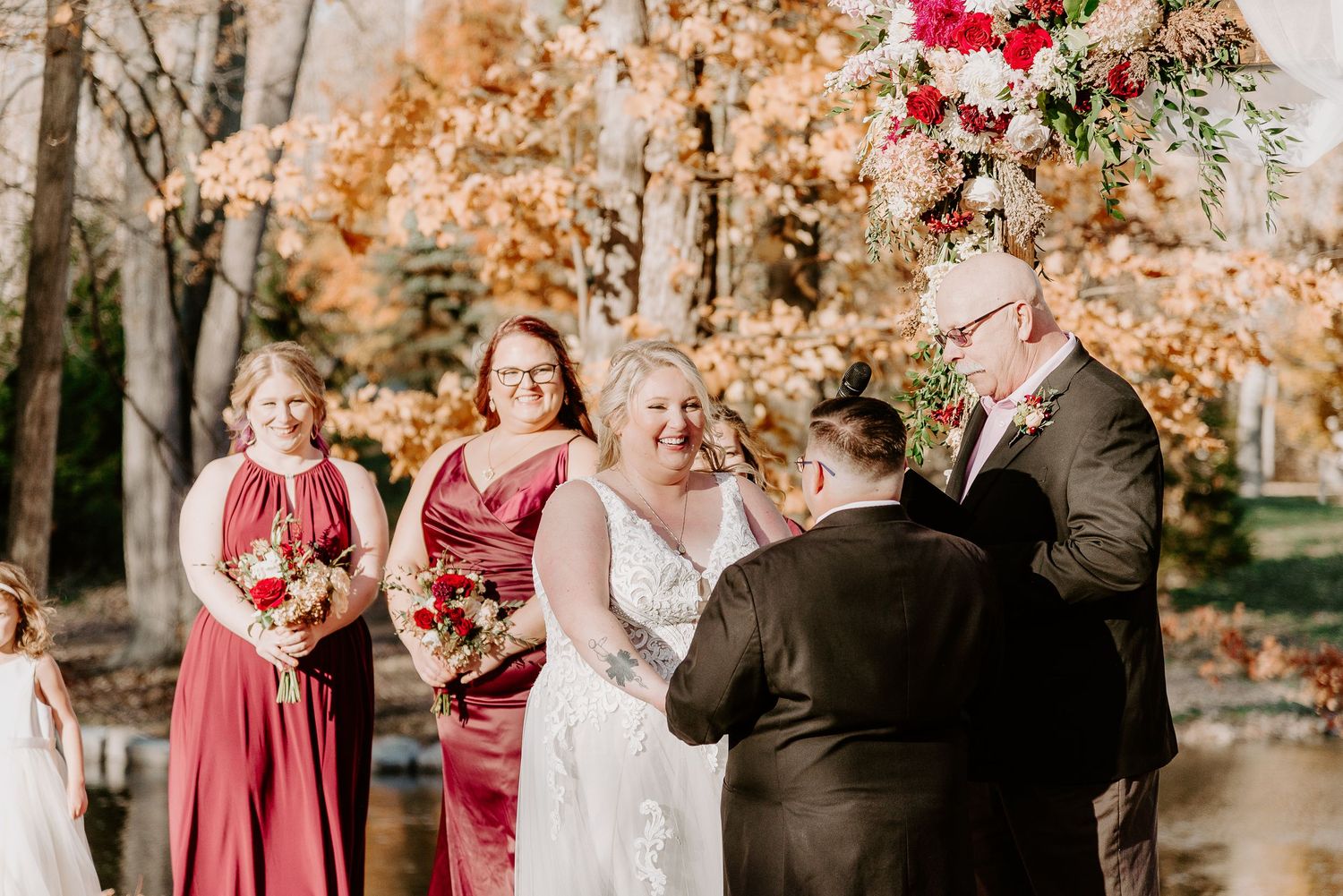 laughing bride at wedding in Ontario NY
Wayne county NY wedding
The Lodge at Shadow Hill wedding venue