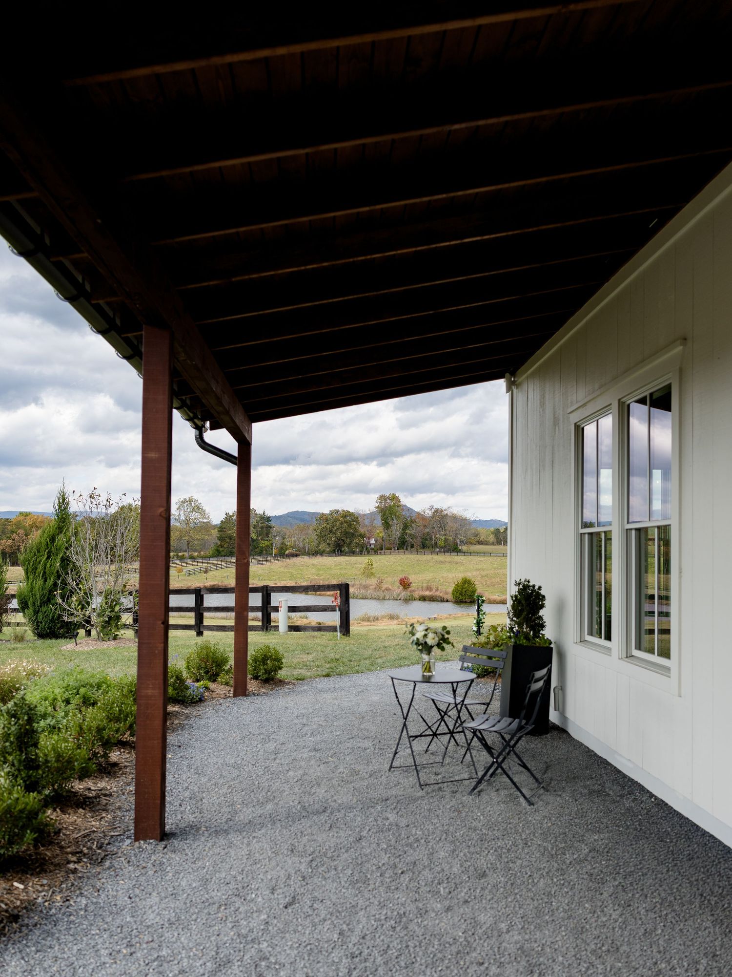 Beautiful Cocktail hour details in Free Union, VA editorial and documentary style photography