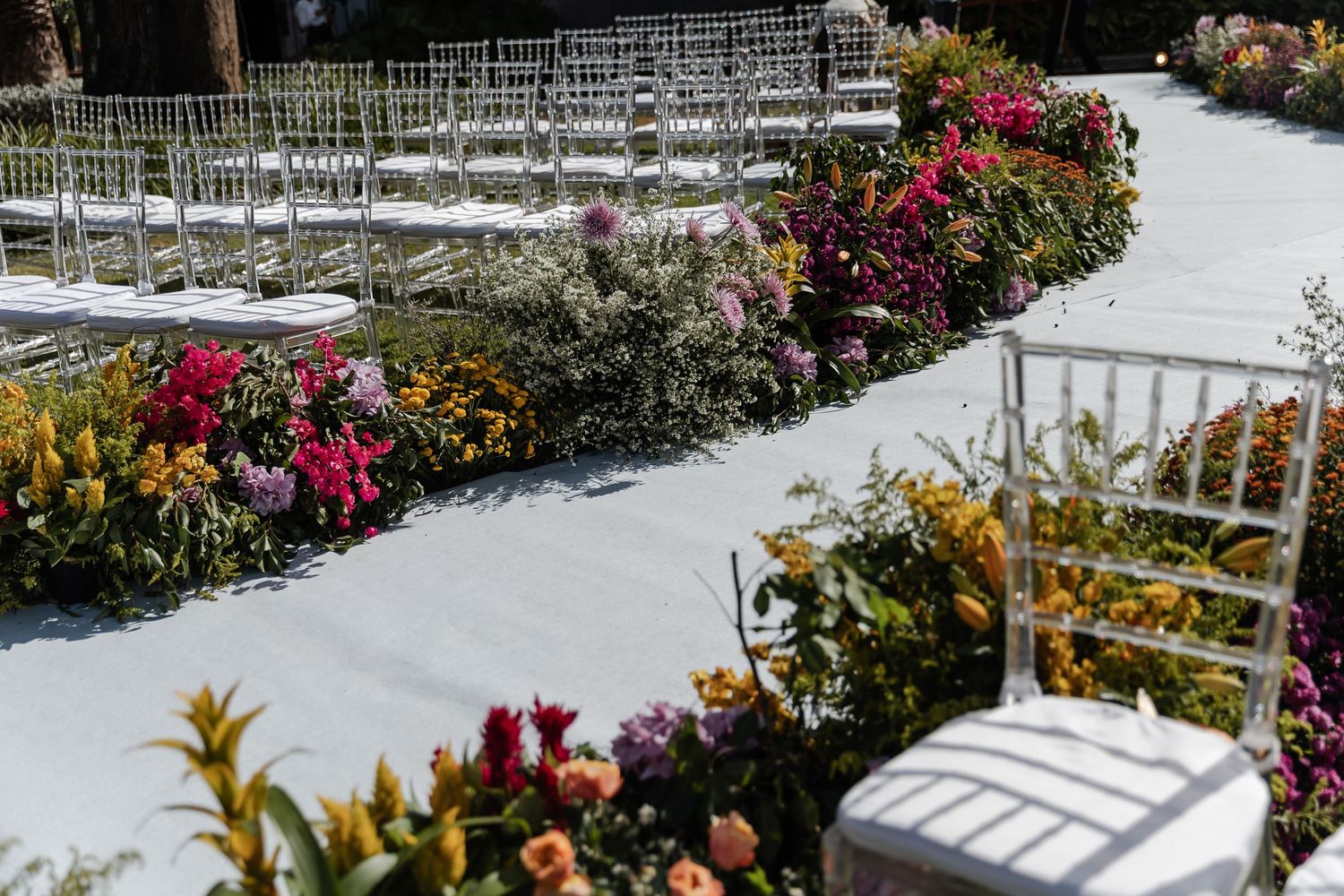 casamento em Belo Horizonte, casamento ao ar livre, casamento colorido, casamento com flores vibrantes, casamento leve, inspiração de casame