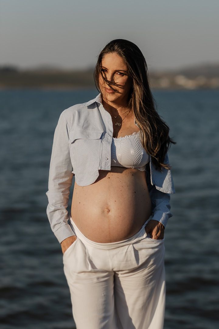 ensaio de gestante realizado por um fotografo em alfenas e varginha. Fotos de gestação, Moreira weddings e Rodrigo Moreira fotografia.