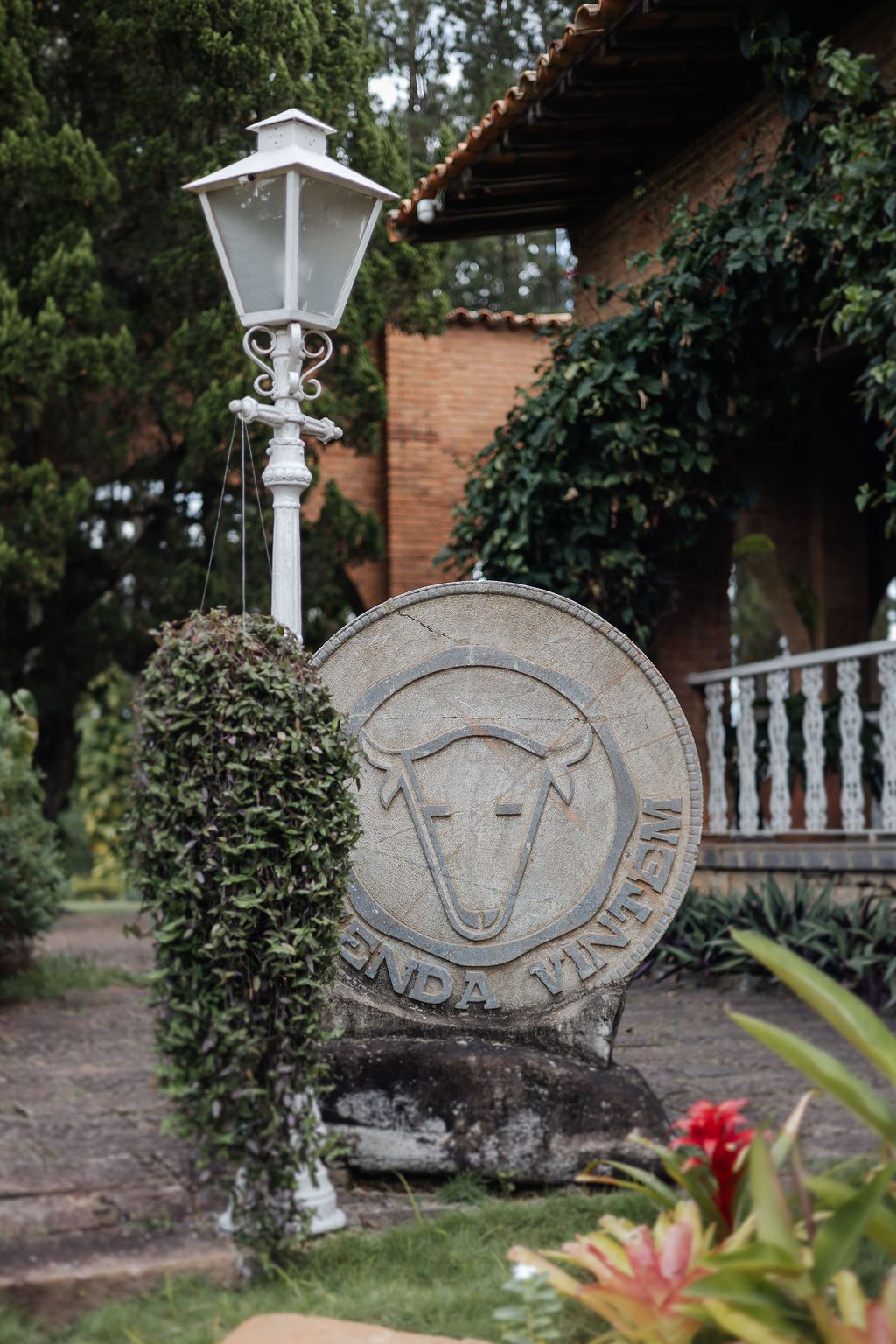 Cerimônia de casamento ao ar livre na Fazenda Vintém. Fotografo de casamento em varginha. Fotografo em alfenas. Fotografo em belo horizonte.