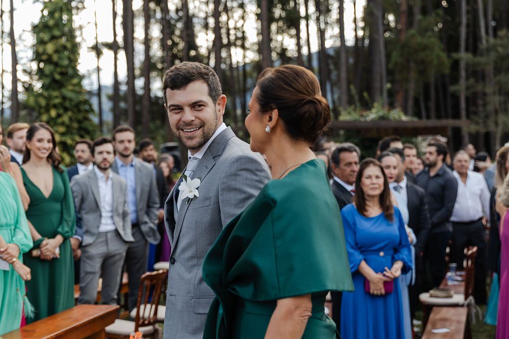 Cerimônia de casamento ao ar livre na Fazenda Vintém. Fotografo de casamento em varginha. Fotografo em alfenas. Fotografo em belo horizonte.