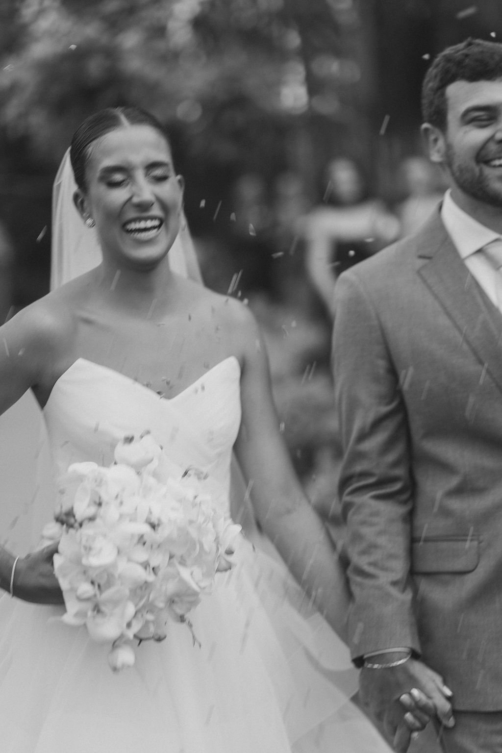 Casamento na Fazenda Vintém com cenário rústico e elegante. Fotógrafo em Alfenas, Varginha e Belo Horizonte.
