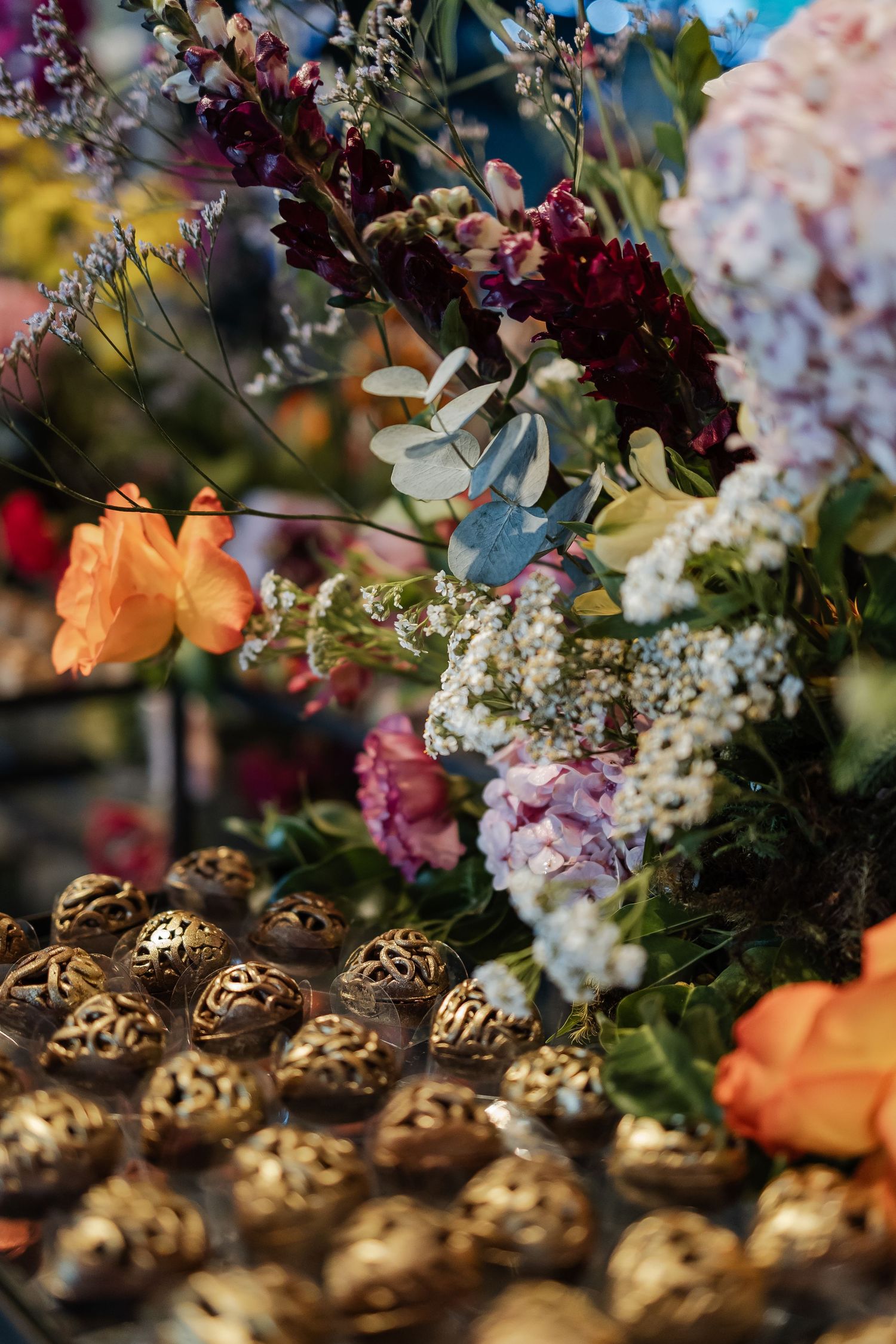 casamento em Belo Horizonte, casamento ao ar livre, casamento colorido, casamento com flores vibrantes, casamento leve, inspiração de casame