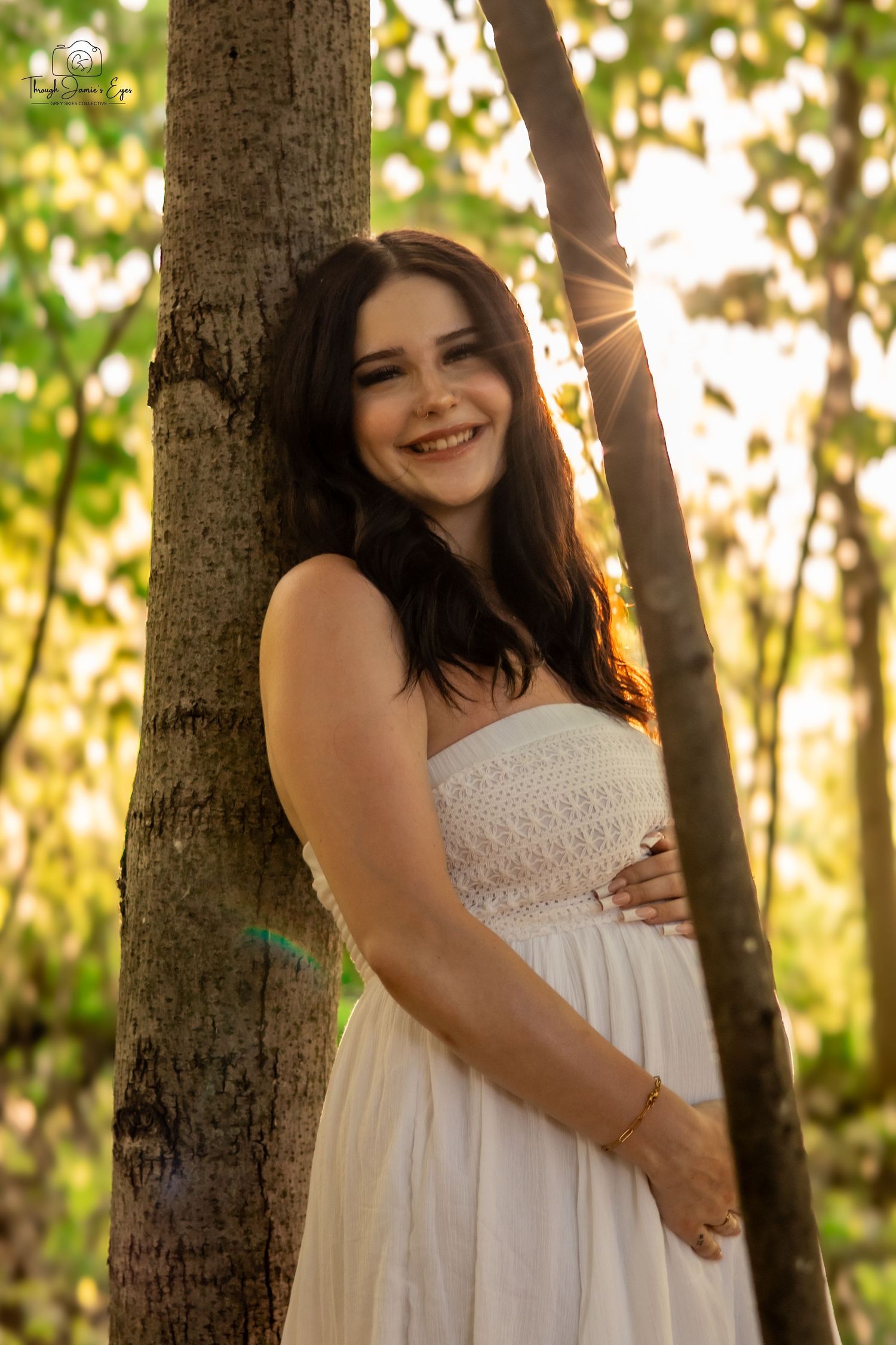 Madeline and Dsean maternity session photography portraits couples grey skies collective albums