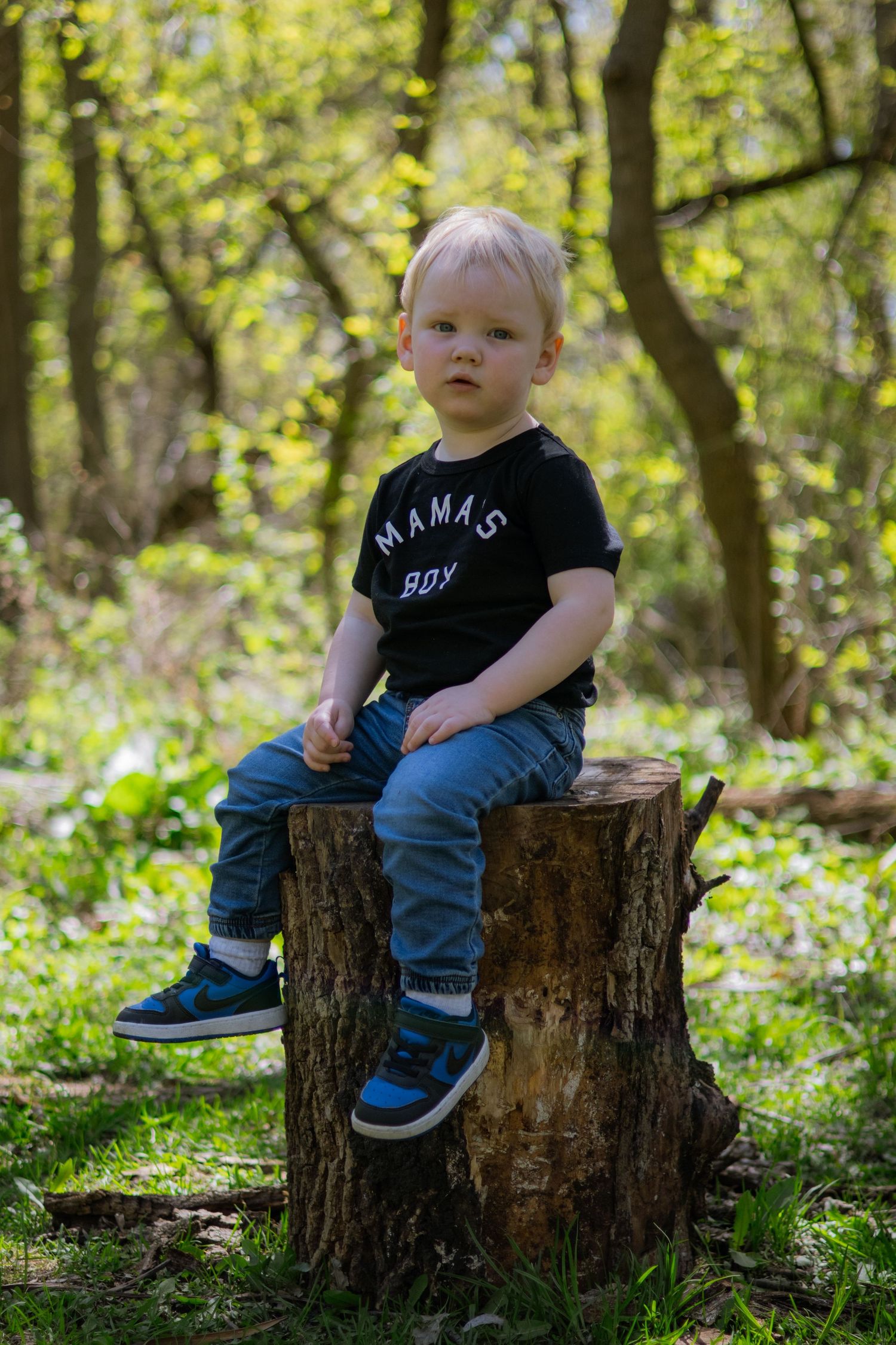 Natalie Floyd's family session with her baby odin and boyfriend sam for couple and family portraits by greyskiescollective