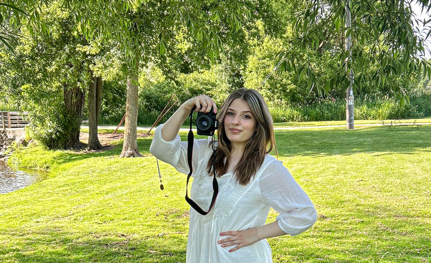 owner Julianna amado about me page meet the photographer