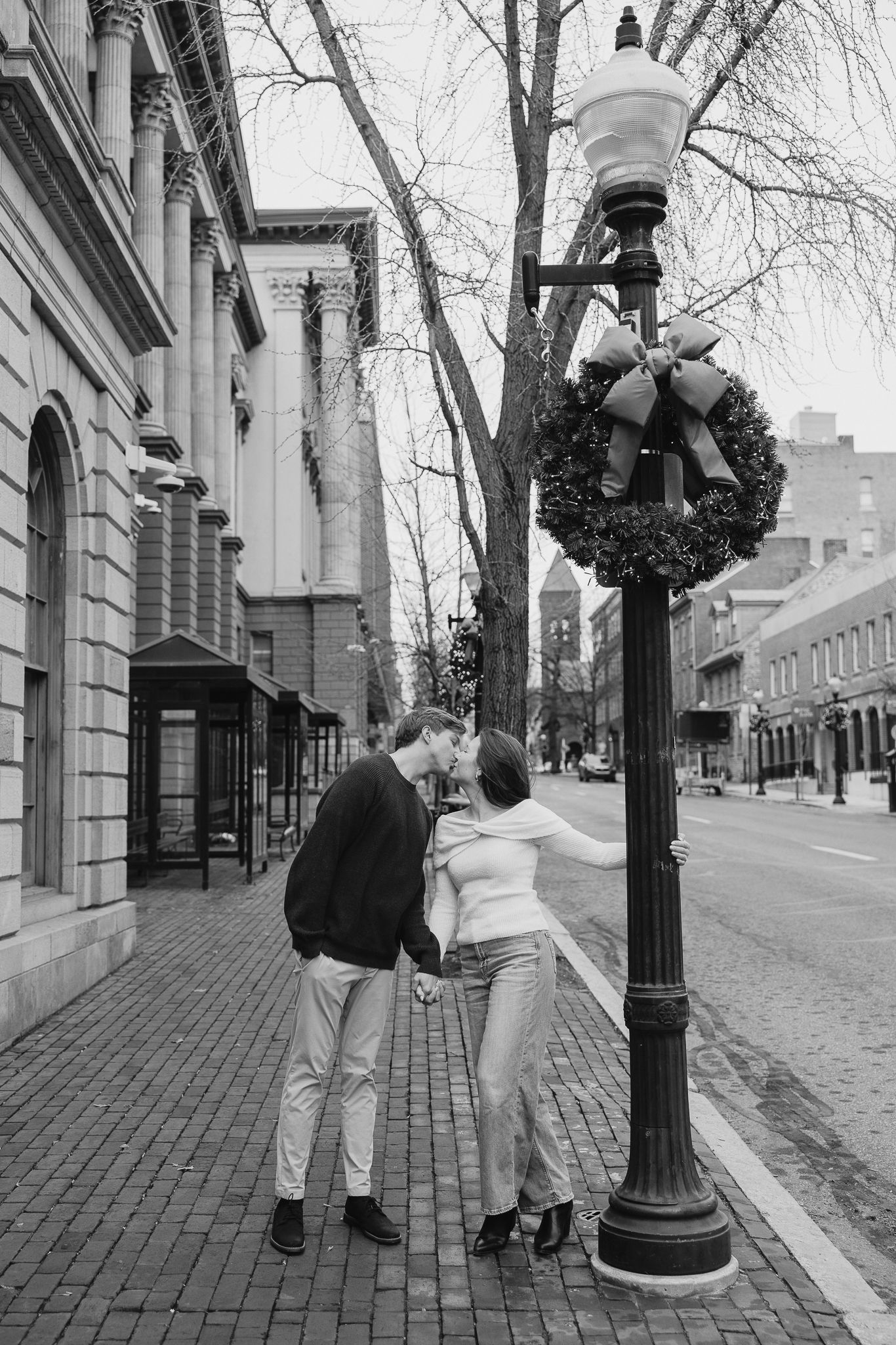 engagement photos Lancaster City
