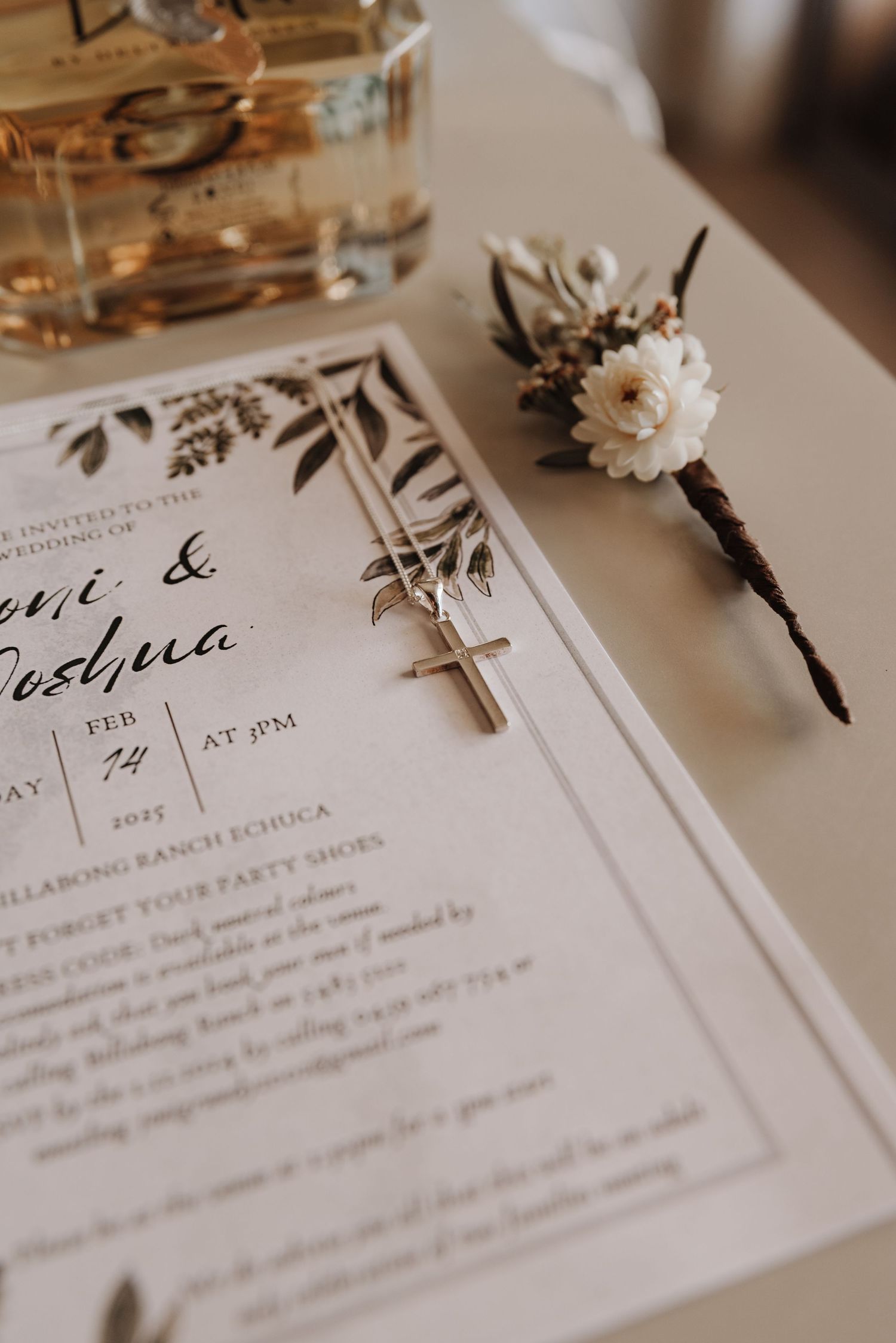 tongala-wedding-elopement-photography-echuca-shepparton-bendigo-kyabram-her-details