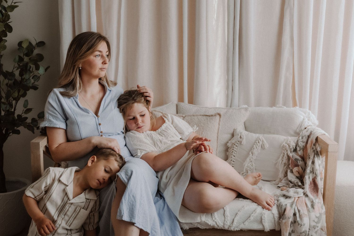 about-me-hope-newborn-and-family-photographer-tongala