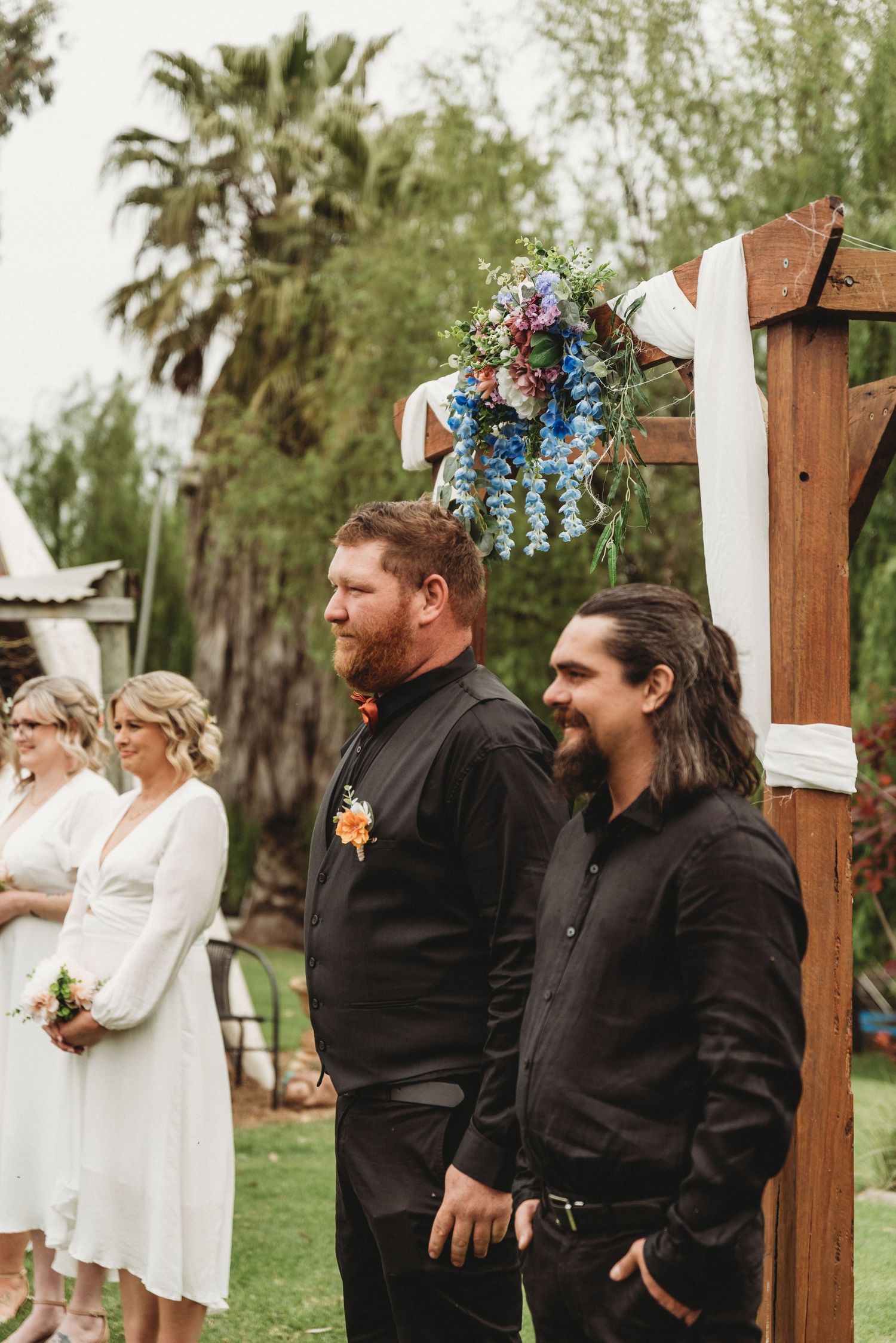 tongala-wedding-elopement-photography-echuca-shepparton-bendigo-kyabram-waiting-for-his-future-wife
