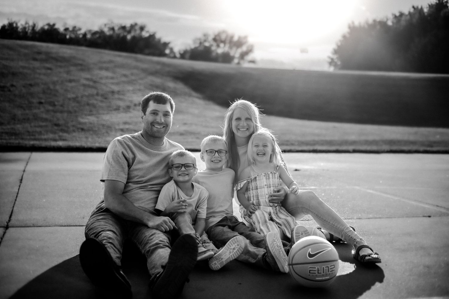 family photo session grand forks basketball