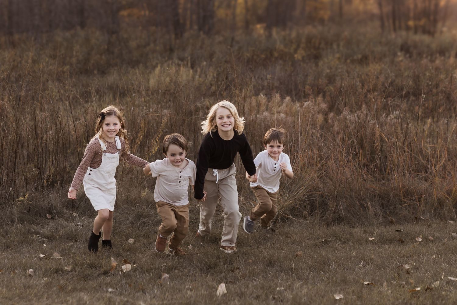 kids running family photography grand forks, nd