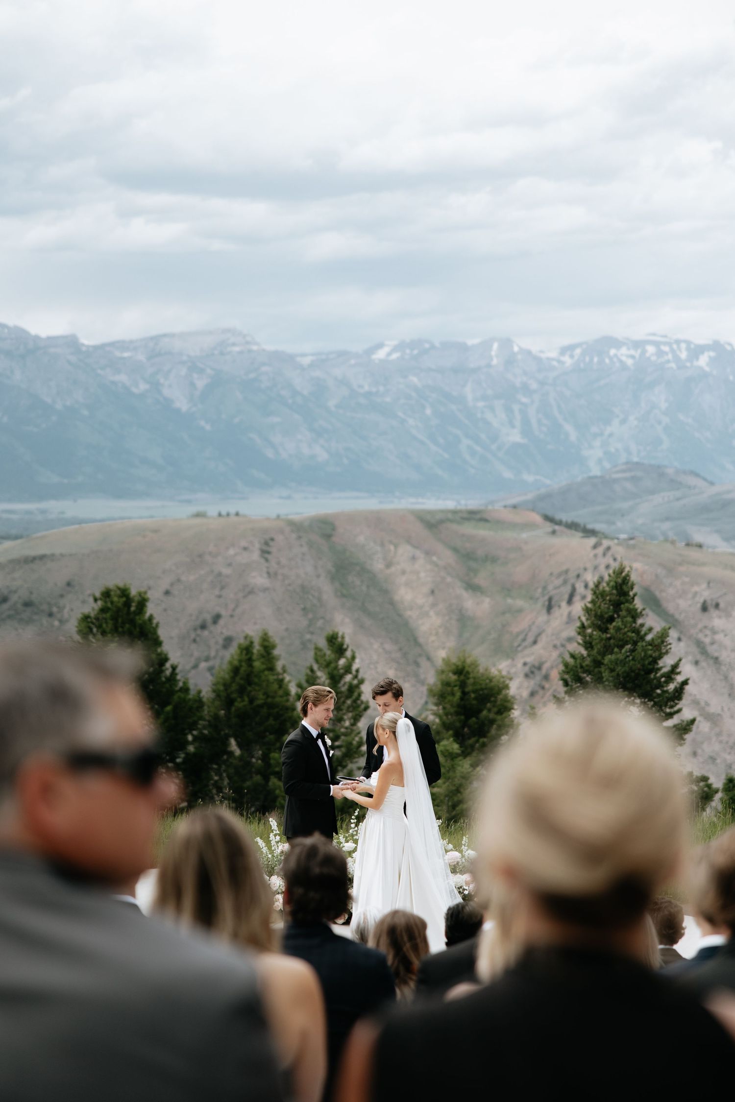 Bowen Byram and Kailey Byram Wedding in Jackson Holy, Wyoming. Jackson Hole Wedding. Jackson Hole Wedding Phototghraphy