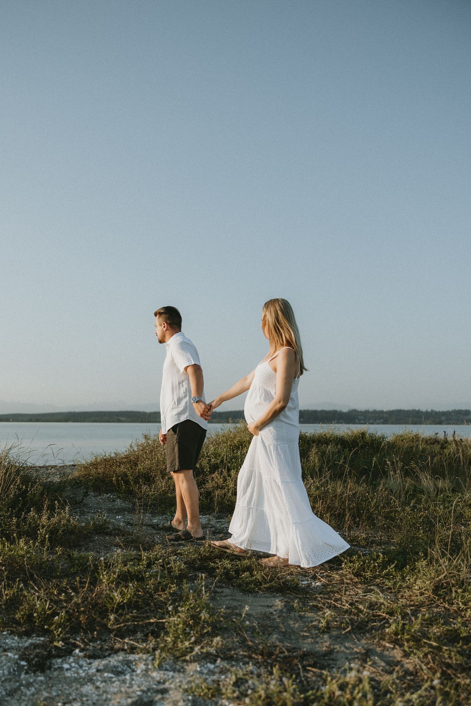 Candid lifestyle family photos in Calgary by Aspen Allison Photography, capturing real moments and natural connection.