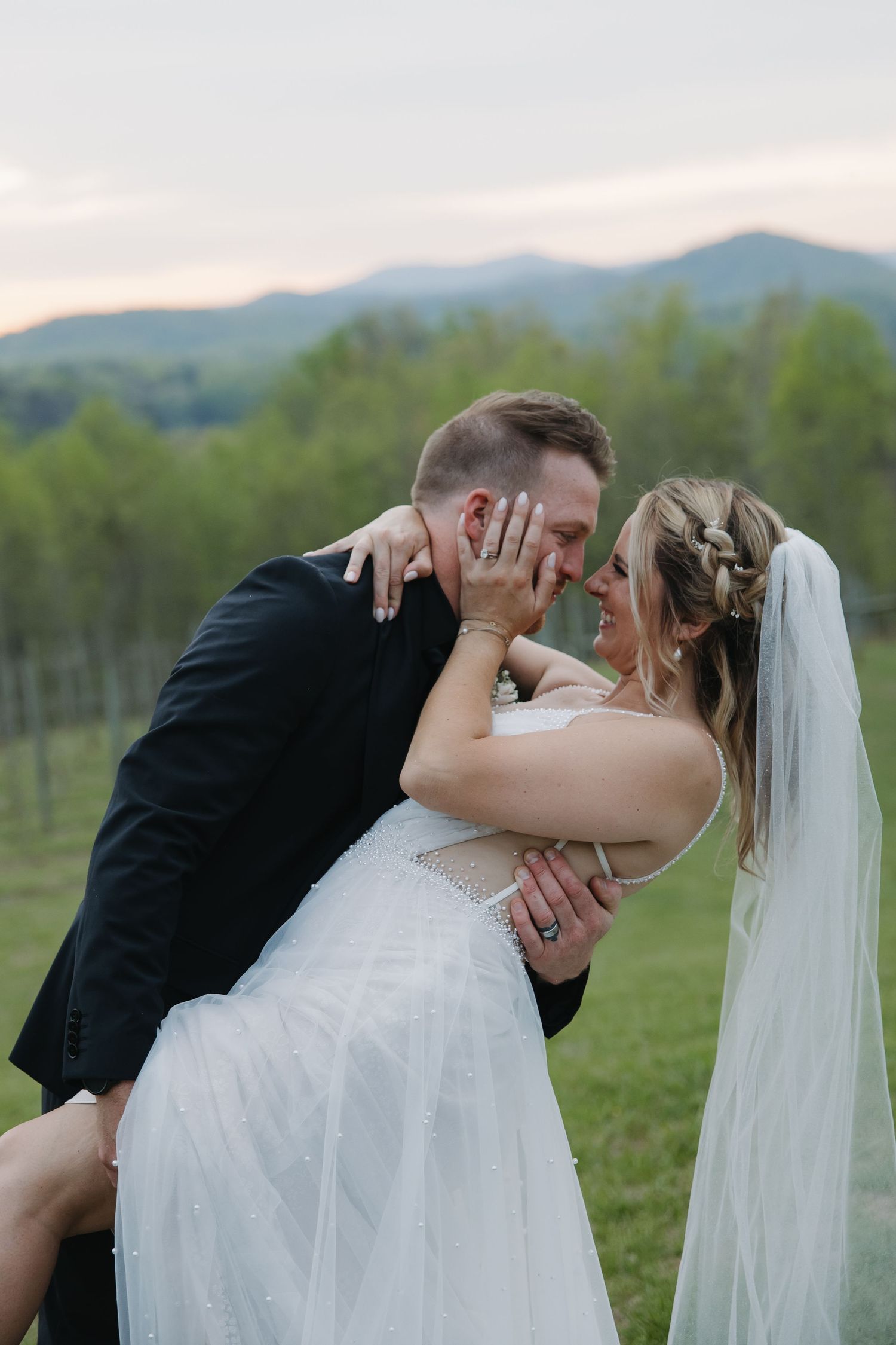 Serre Vineyards, North Carolina mountain wedding. Mt. Airy, NC