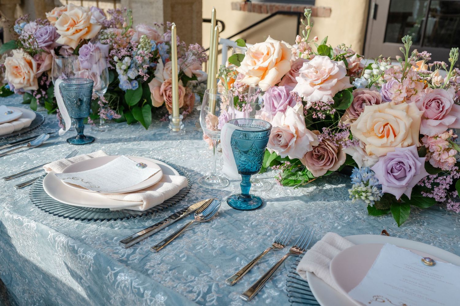Bright, soft and romantic wedding photography. Youngstown, Ohio