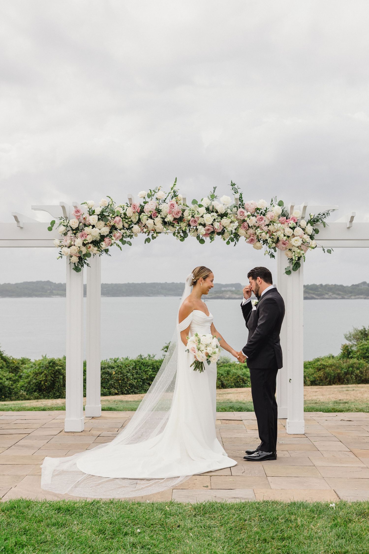 Ocean cliff, Newport wedding. First look at arbor. Newport, RI Wedding photography