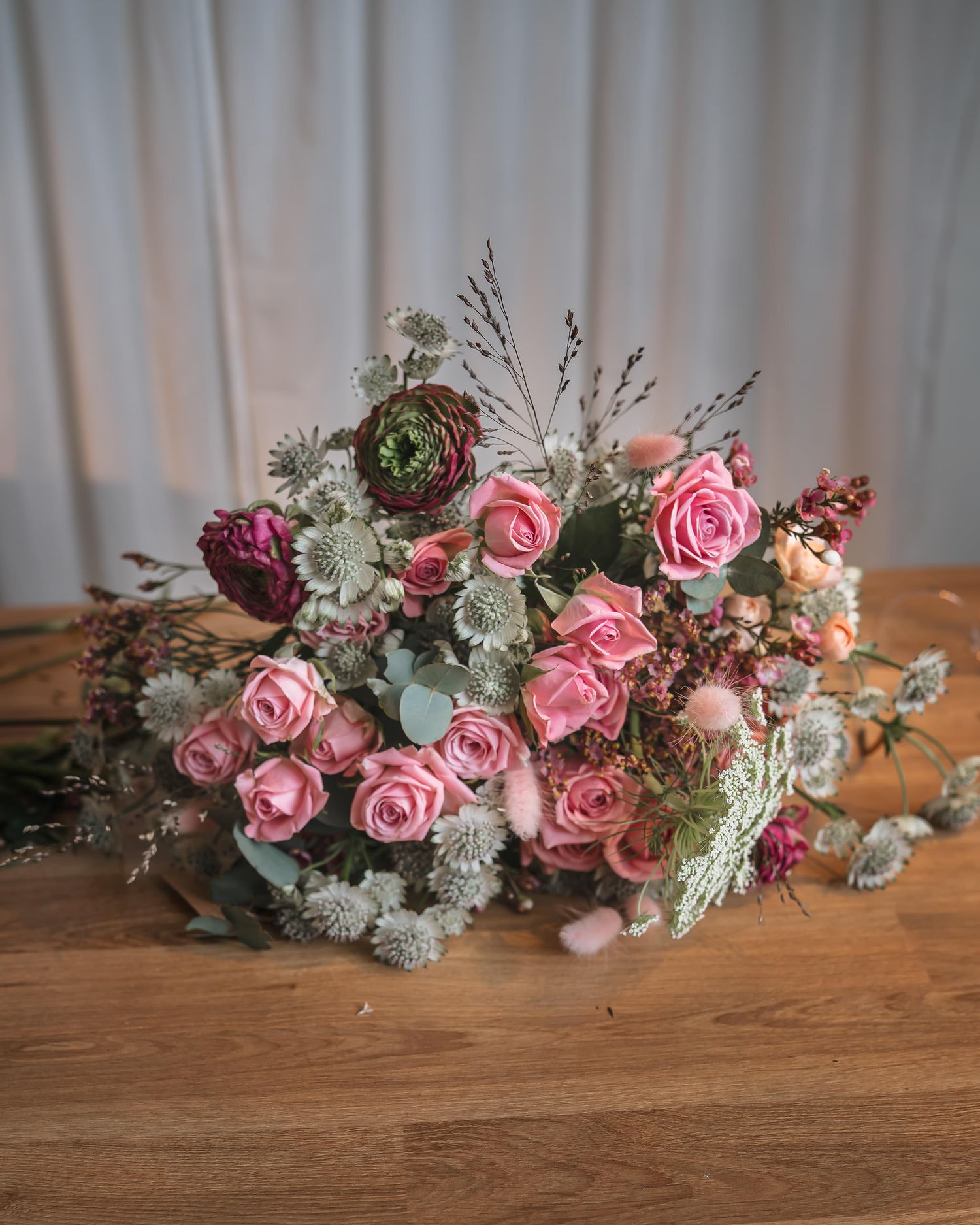 Produkt- och detaljbild för florist under varumärkesfotografering i Uppsala