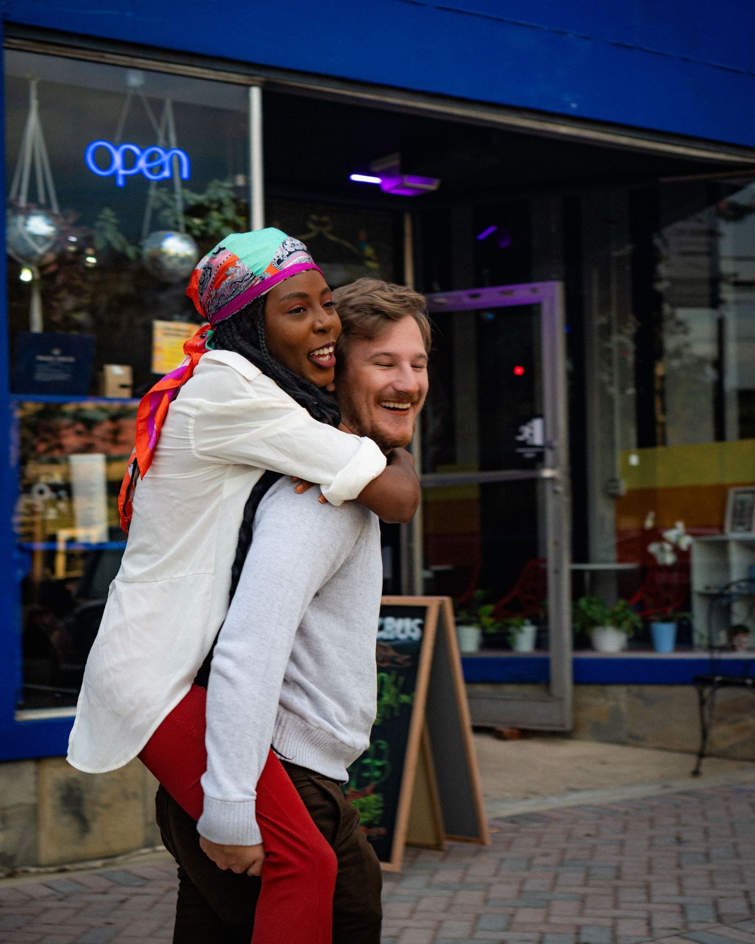 florida-engagement-session-couple.jpg