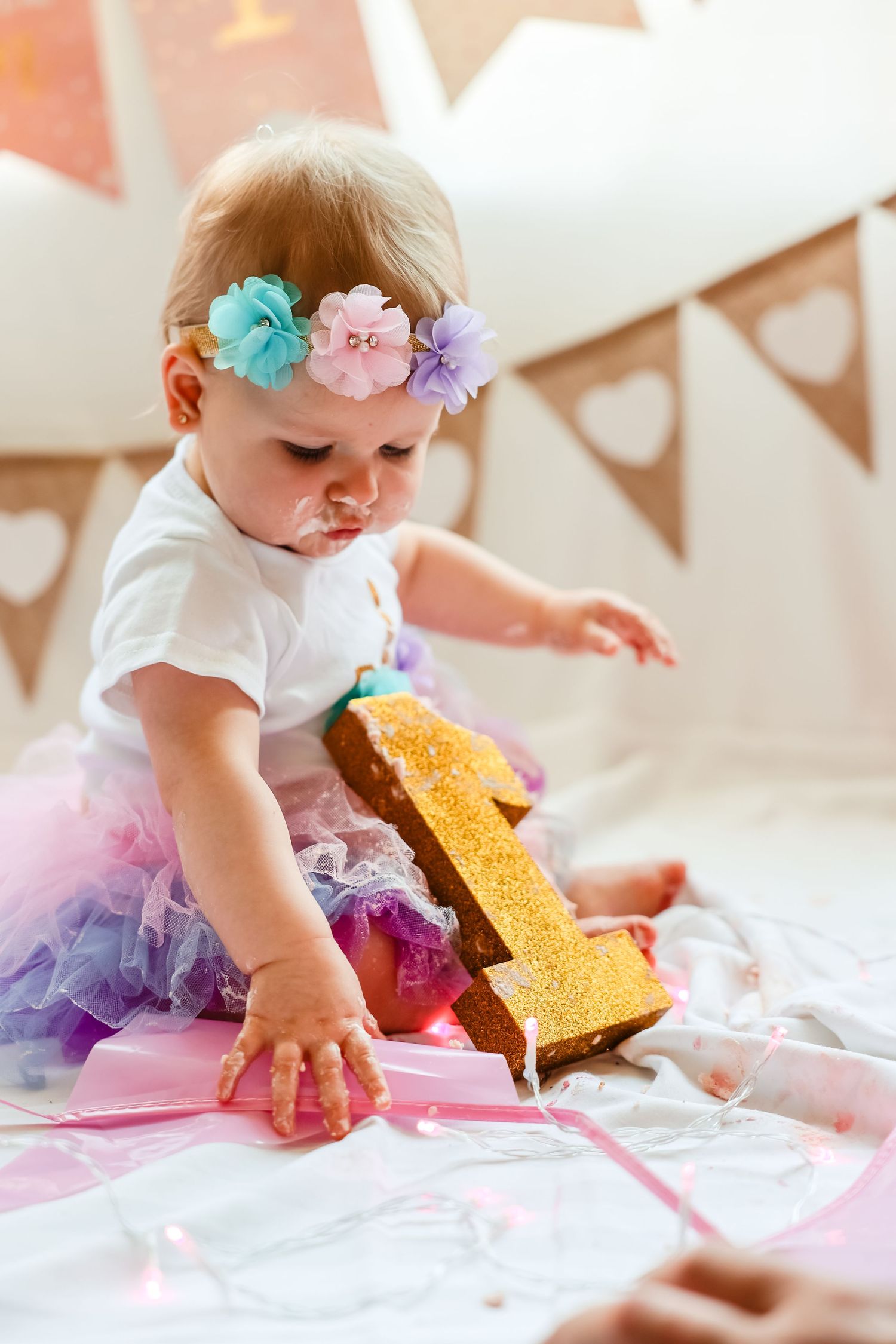 Cakesmash, baby, girl, meisje, taart, jarig, birthday, verjaardag