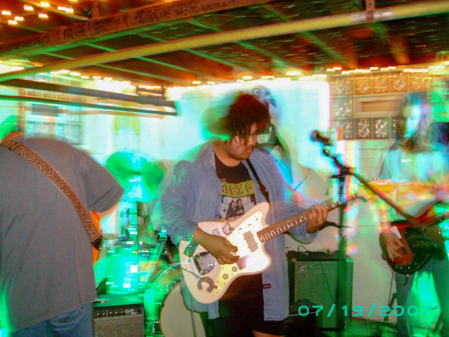 Television Blonde concert photography by Gwyn Wallace