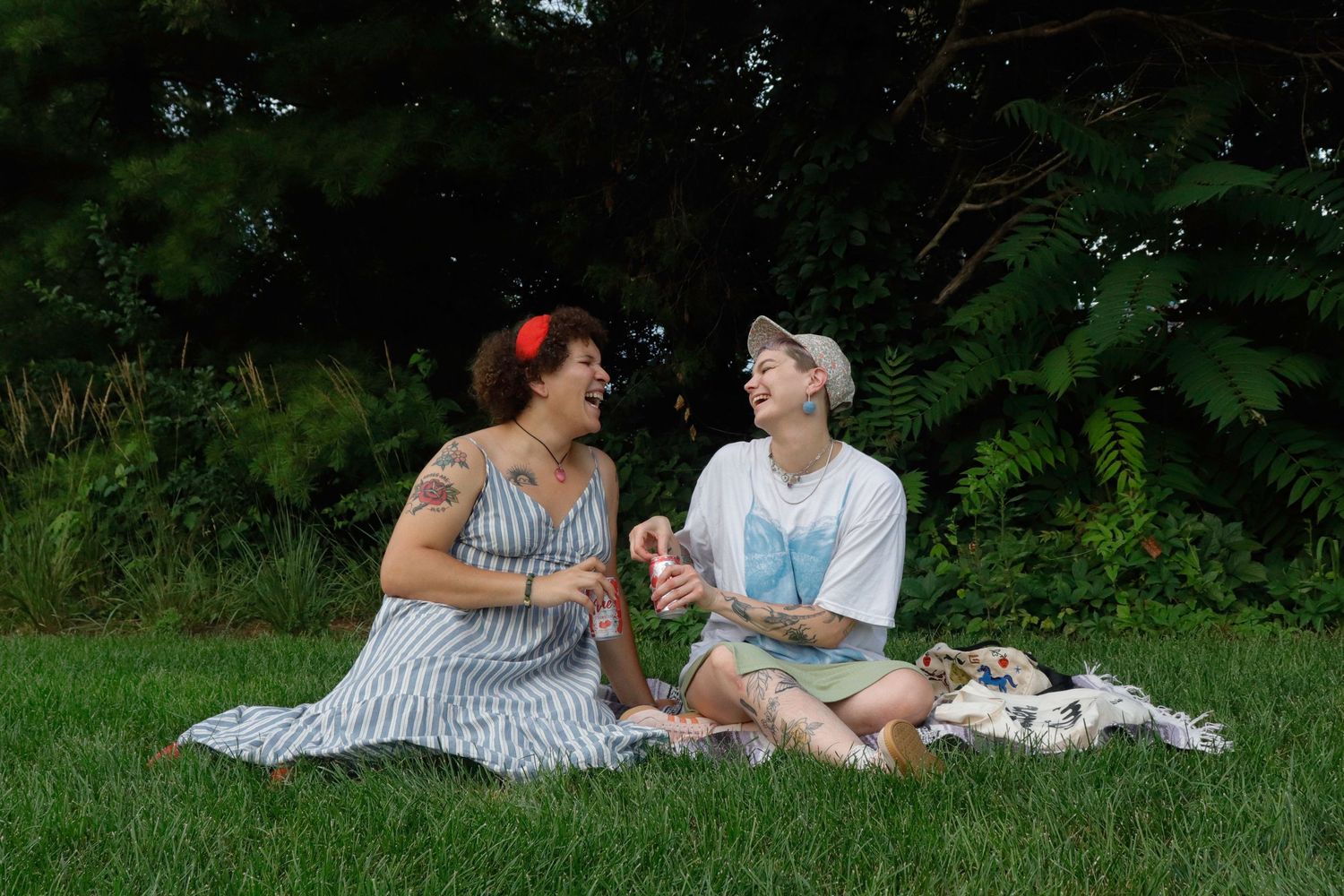 couples engagement photography by Gwyn Wallace