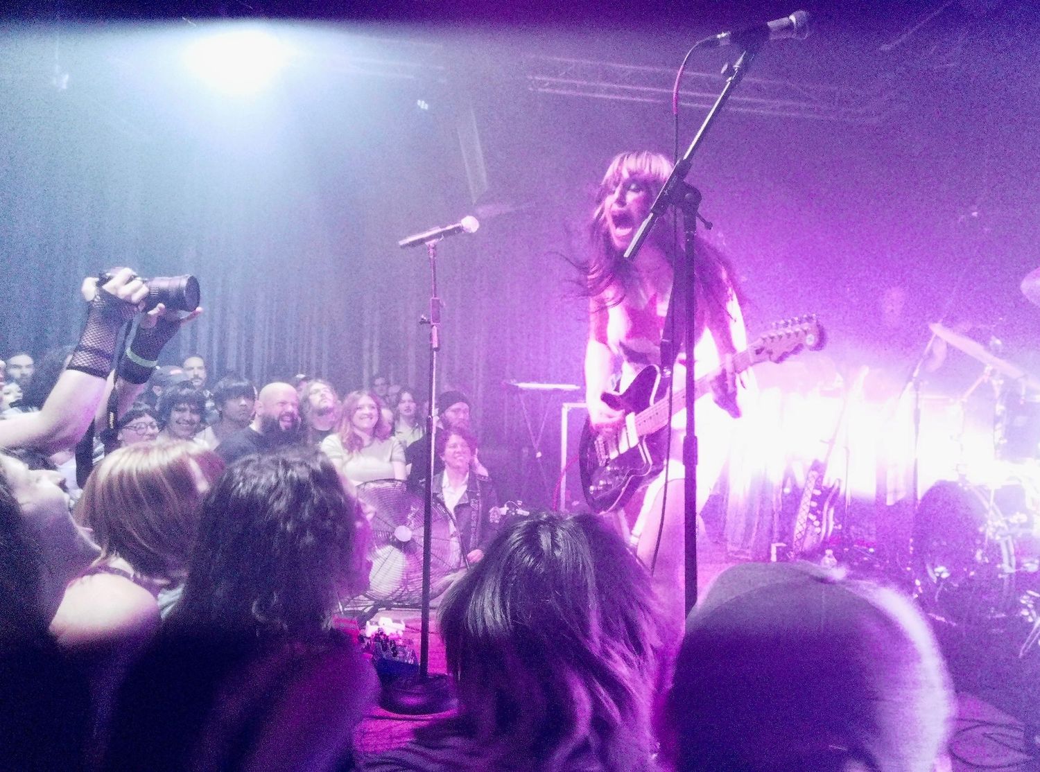 Mannequin Pussy concert photography by Gwyn Wallace
