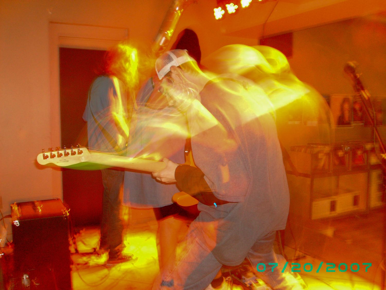 Television Blonde concert photography by Gwyn Wallace