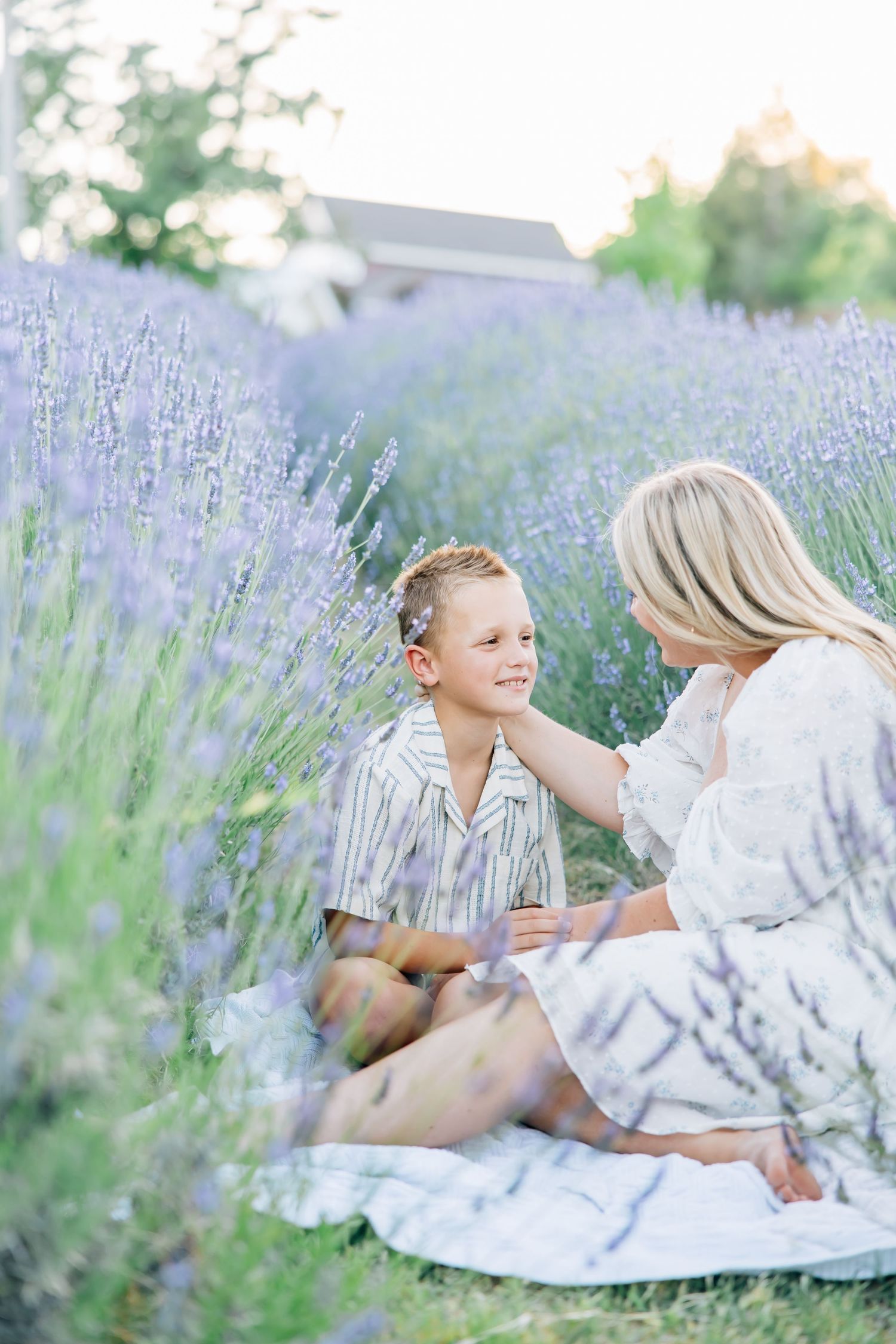 Amid blooming lavender fields, this session captures family love, connection, and joy in a soft, timeless, and magical setting.