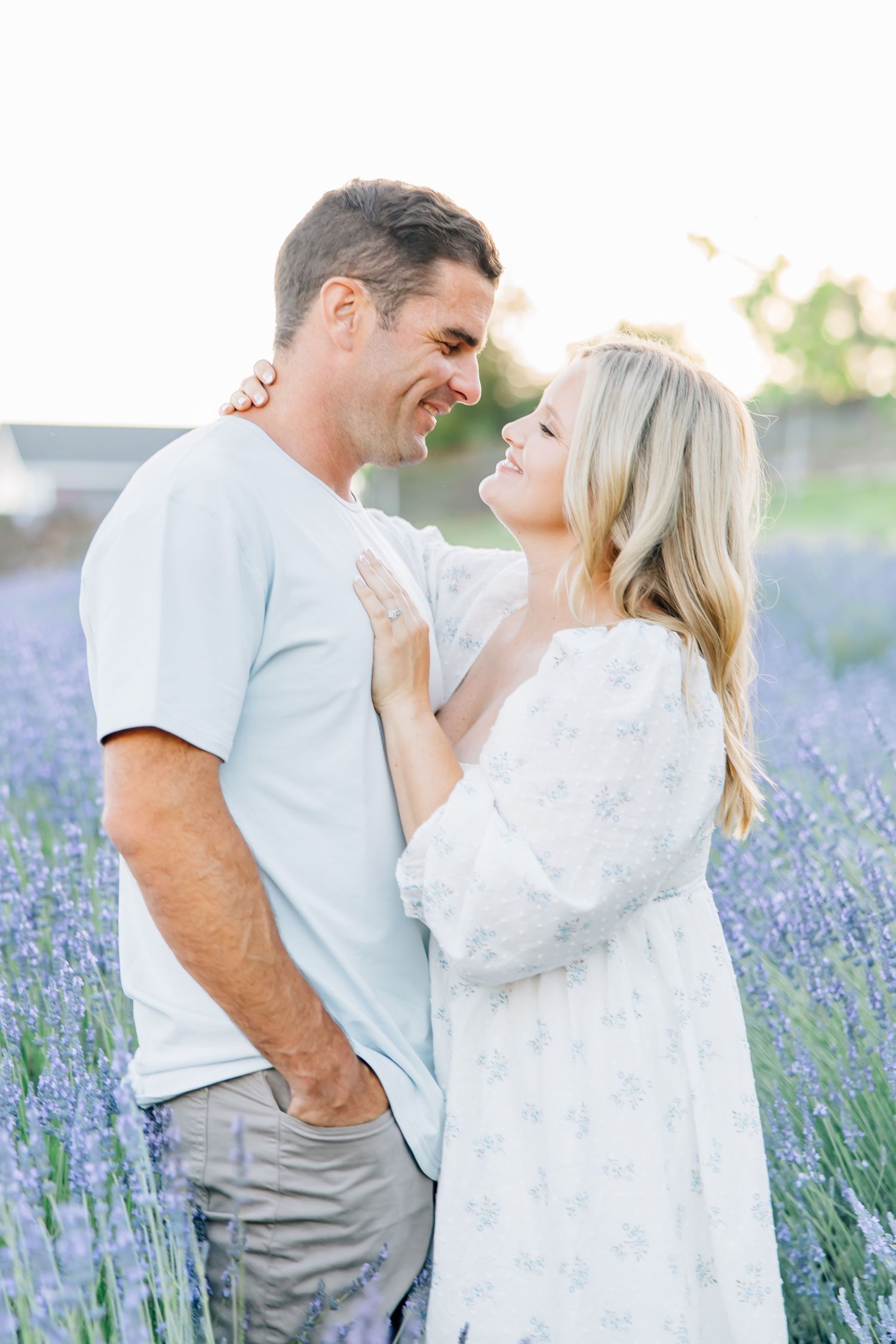Amid blooming lavender fields, this session captures family love, connection, and joy in a soft, timeless, and magical setting.
