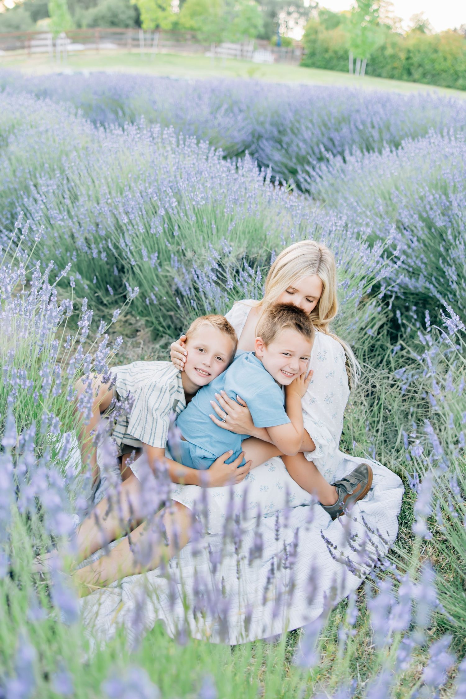 Amid blooming lavender fields, this session captures family love, connection, and joy in a soft, timeless, and magical setting.