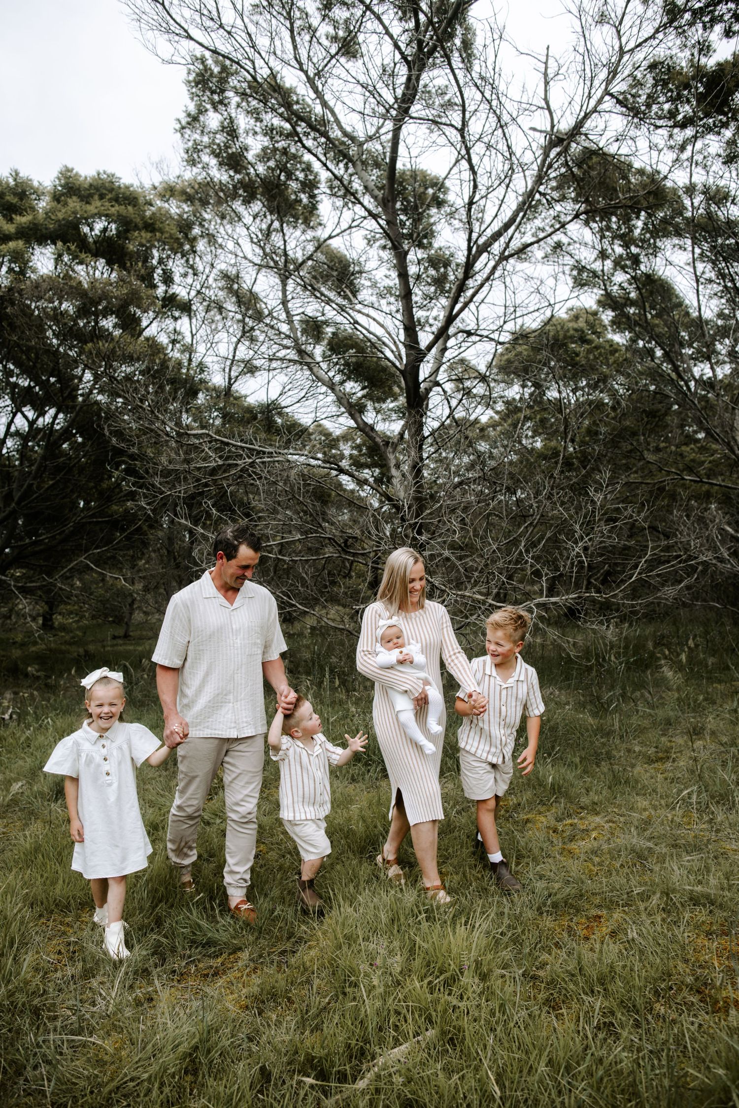 Warrnambool Wedding Photographer & Videographer
Family Photography Maternity Photography Newborn Photography
Warrnambool Victoria Australia