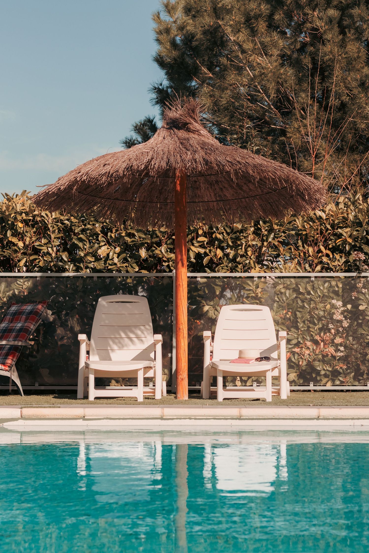 Boutique hotel suite with sea view in the South of France