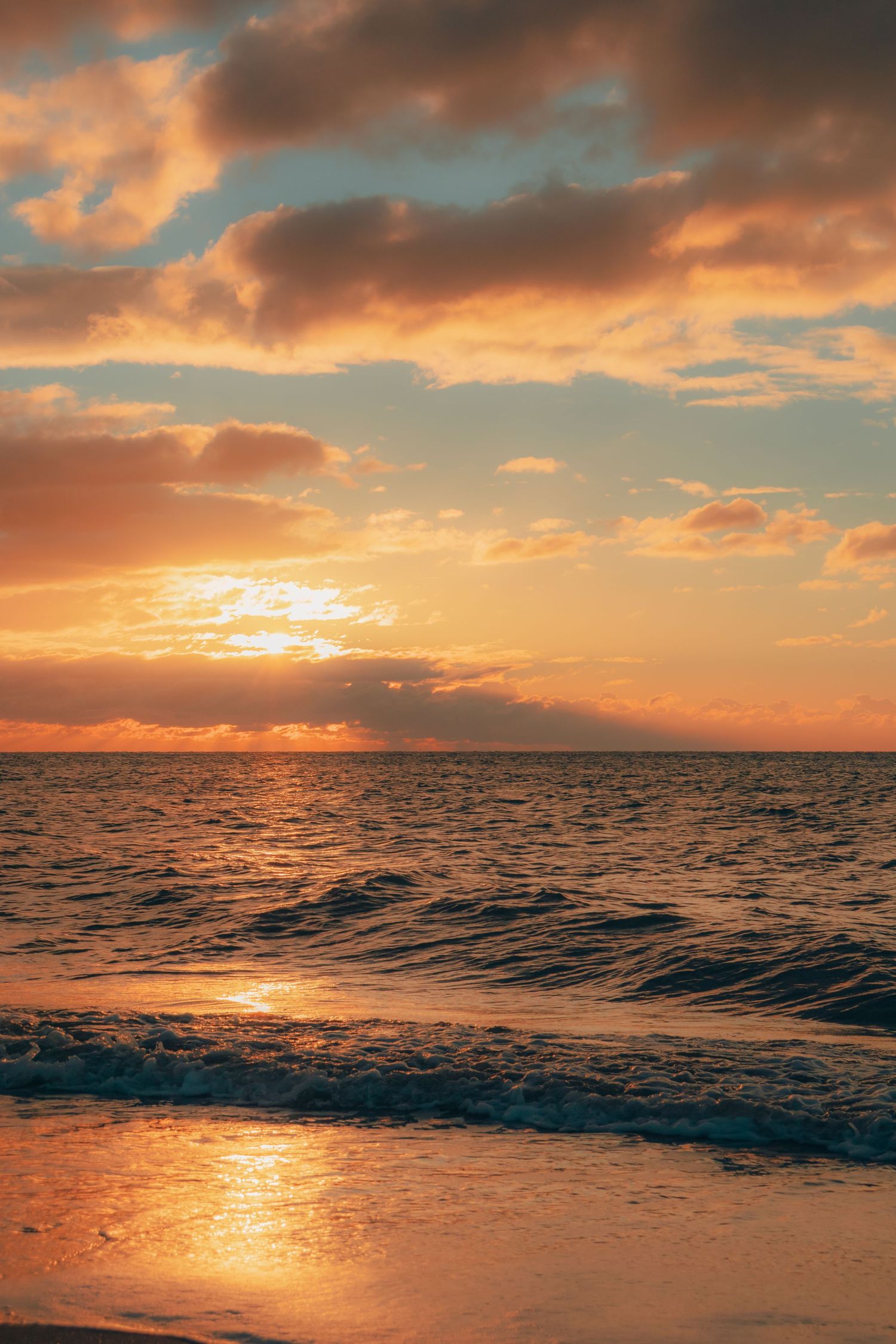 Golden hour at sea in Southern France