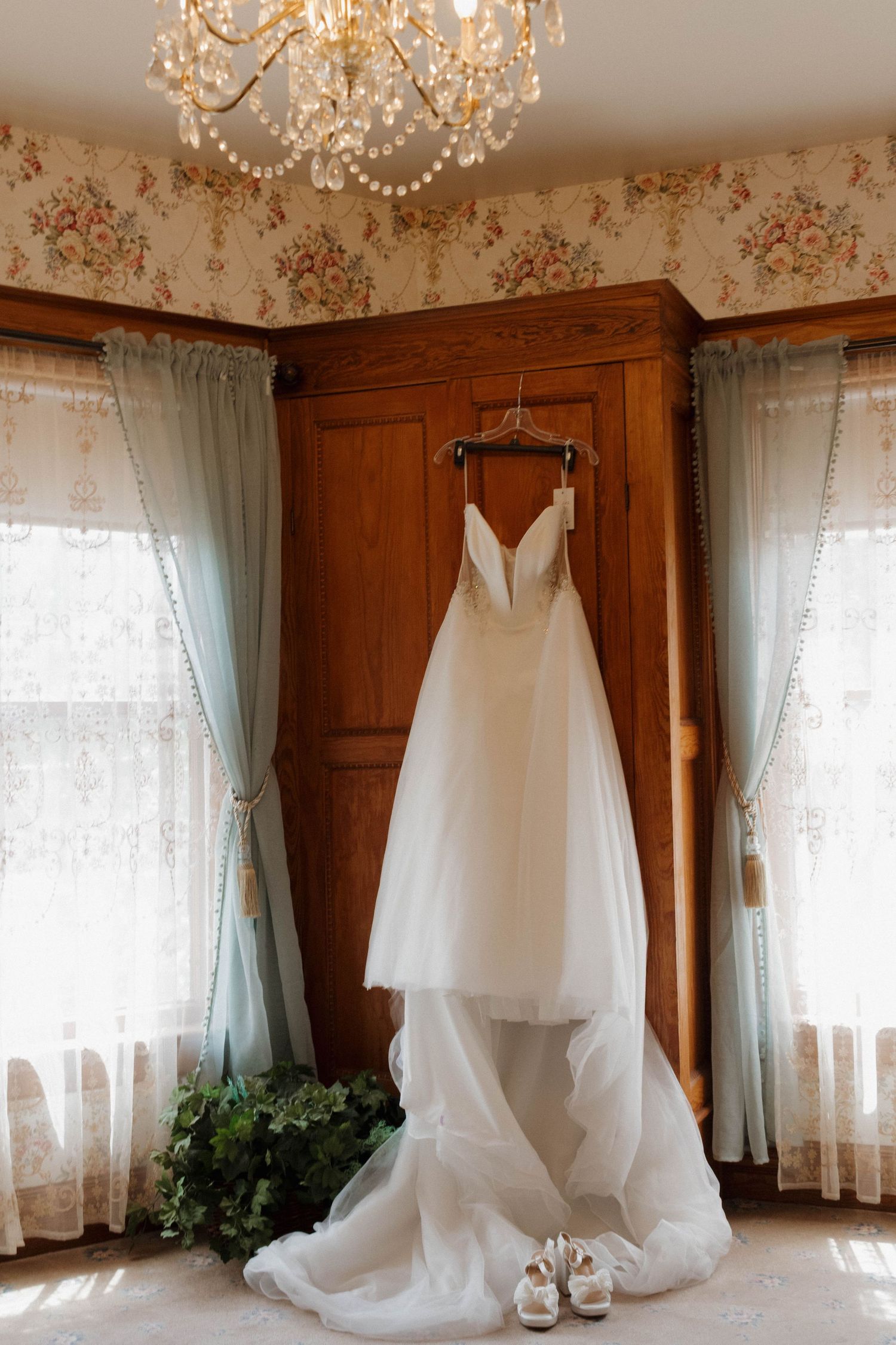 Beautiful wedding details featuring the bride's wedding dress
