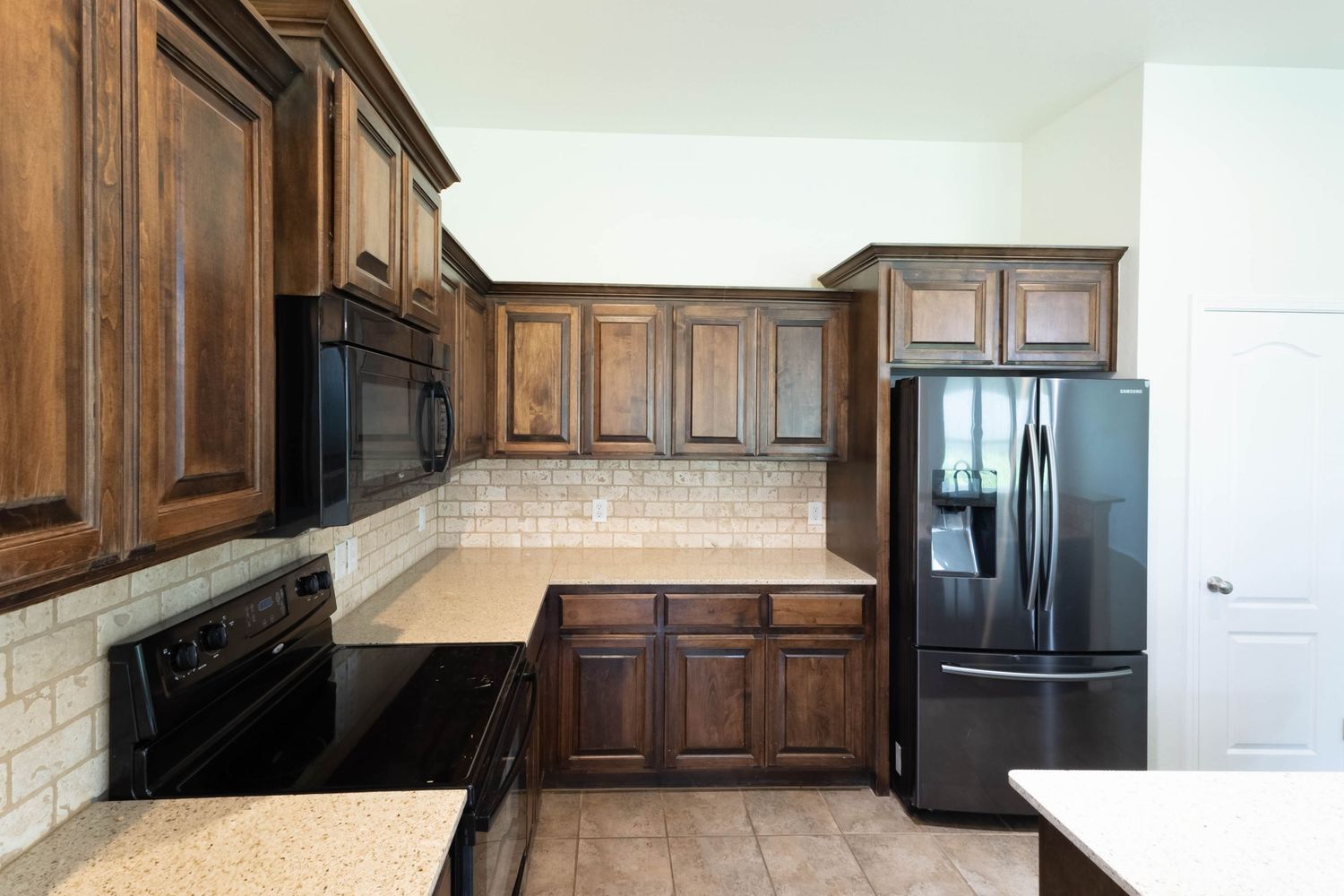 Bright Kitchen Real Estate Photography with Natural Light in Oklahoma City