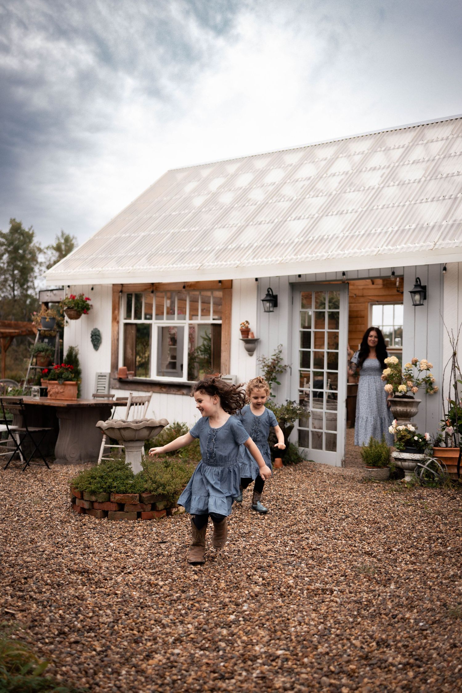 Candid family photography by Megan Snair Photography in Moncton, New Brunswick, capturing natural connection and meaningful moments.