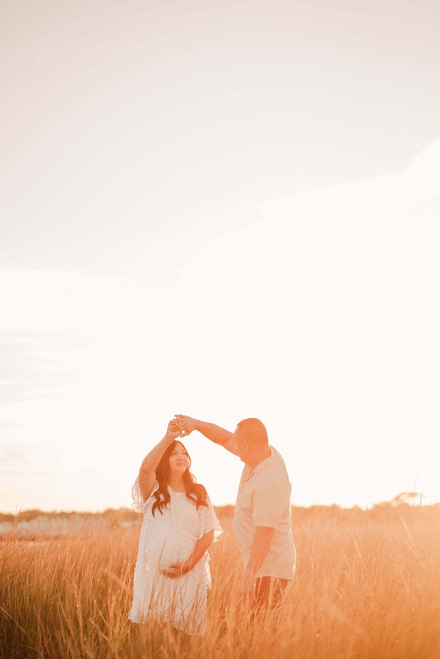 Connecticut maternity photographer