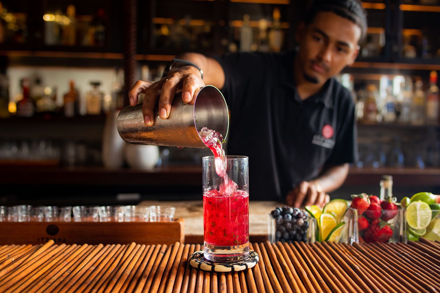 Restaurant and Bar photography for Limilia Restaurant at Itz'ana resort in Placencia Belize, by Braata