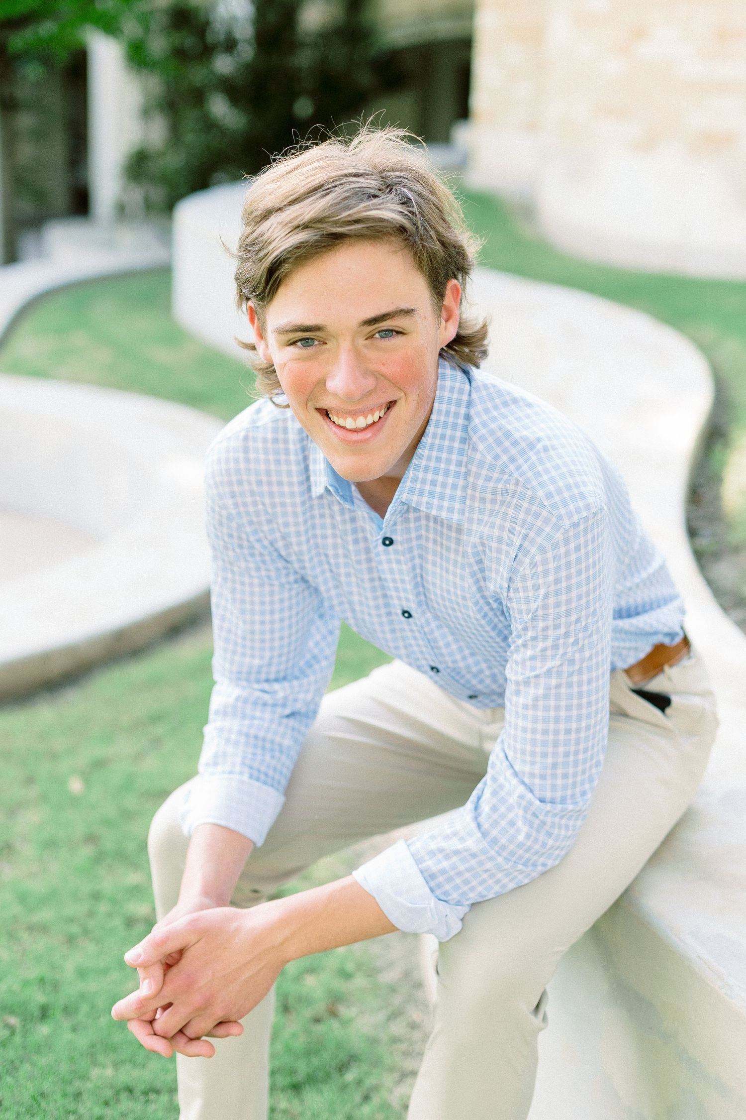 Senior boy portrait in downtown Fort Worth urban location at tcu