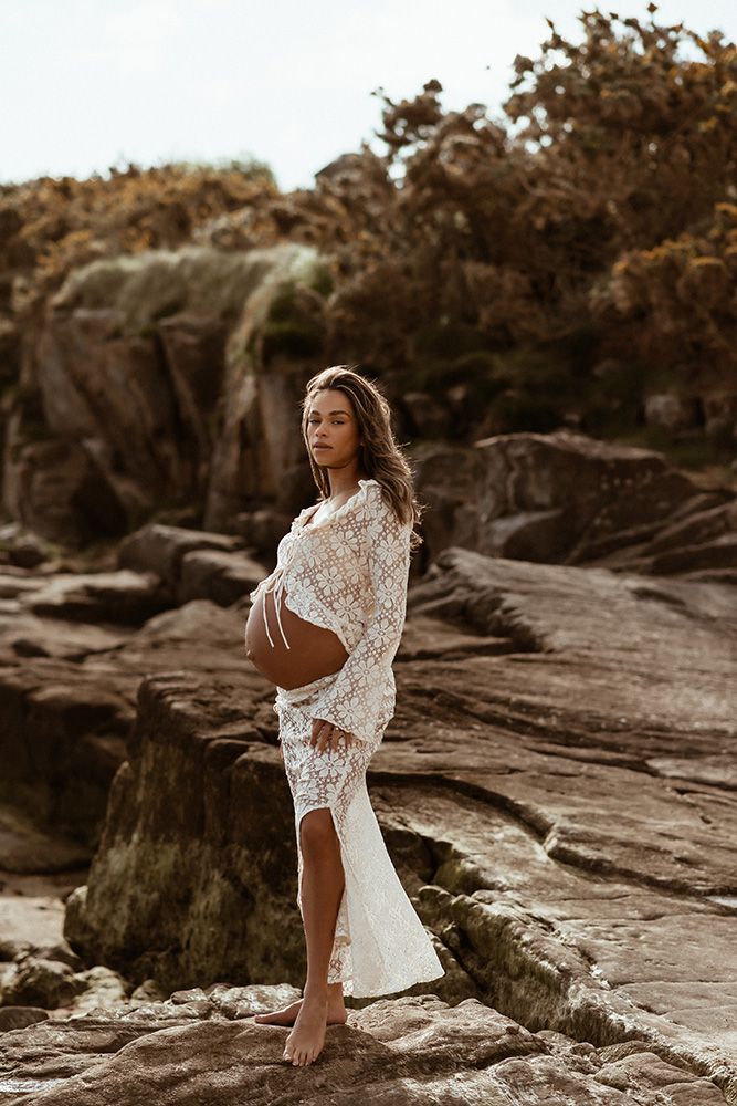 The best maternity photographer in Manchester