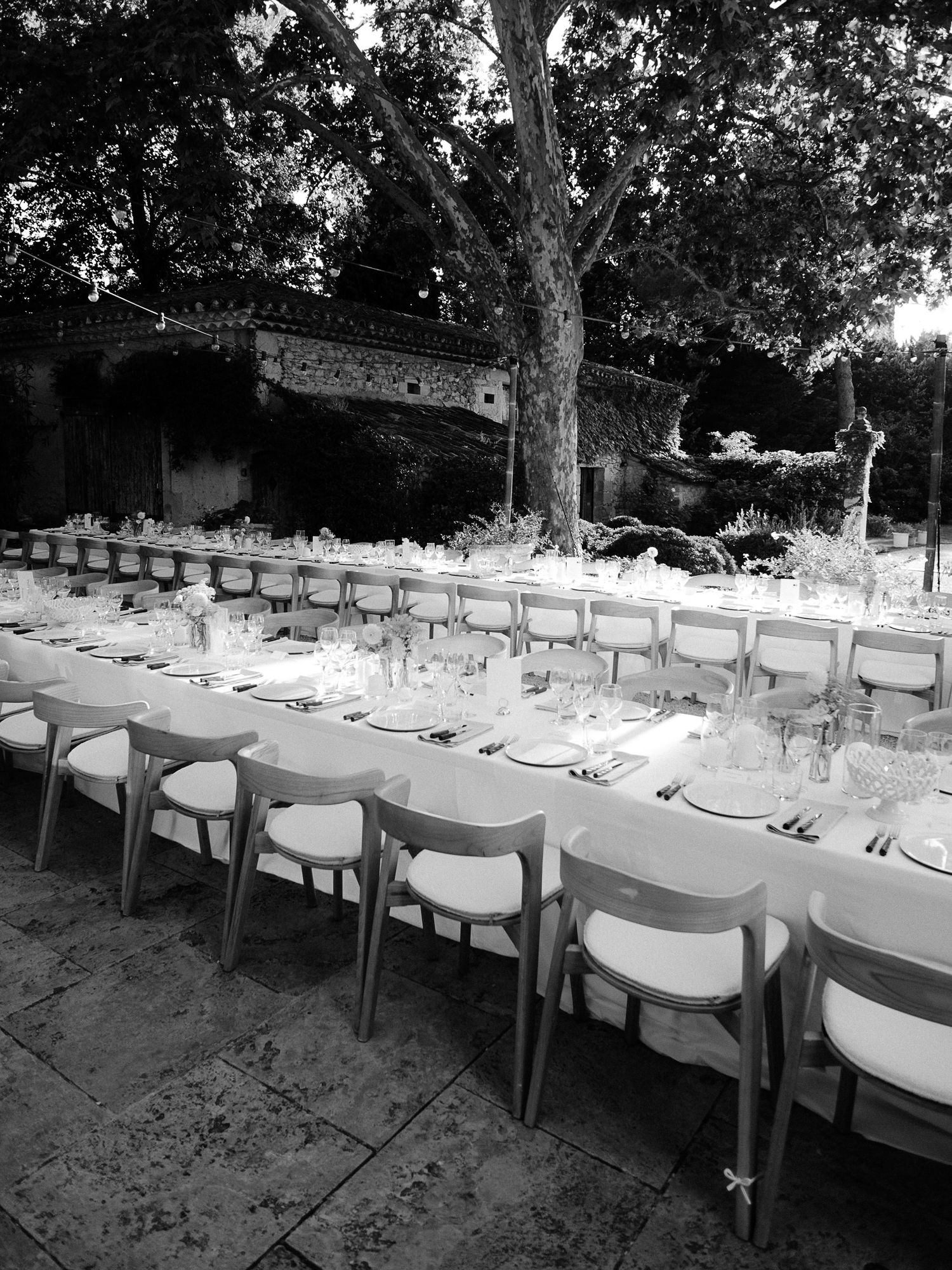 mariage en Provence à Lourmarin dans le lieu de réception Le Galinier pour un évènement d'exception